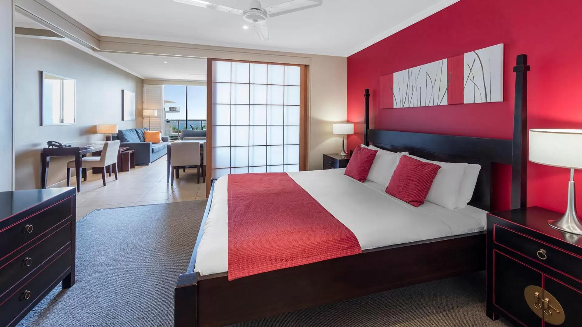 View (from property/room), Bed in Oaks Hervey Bay Resort and Spa