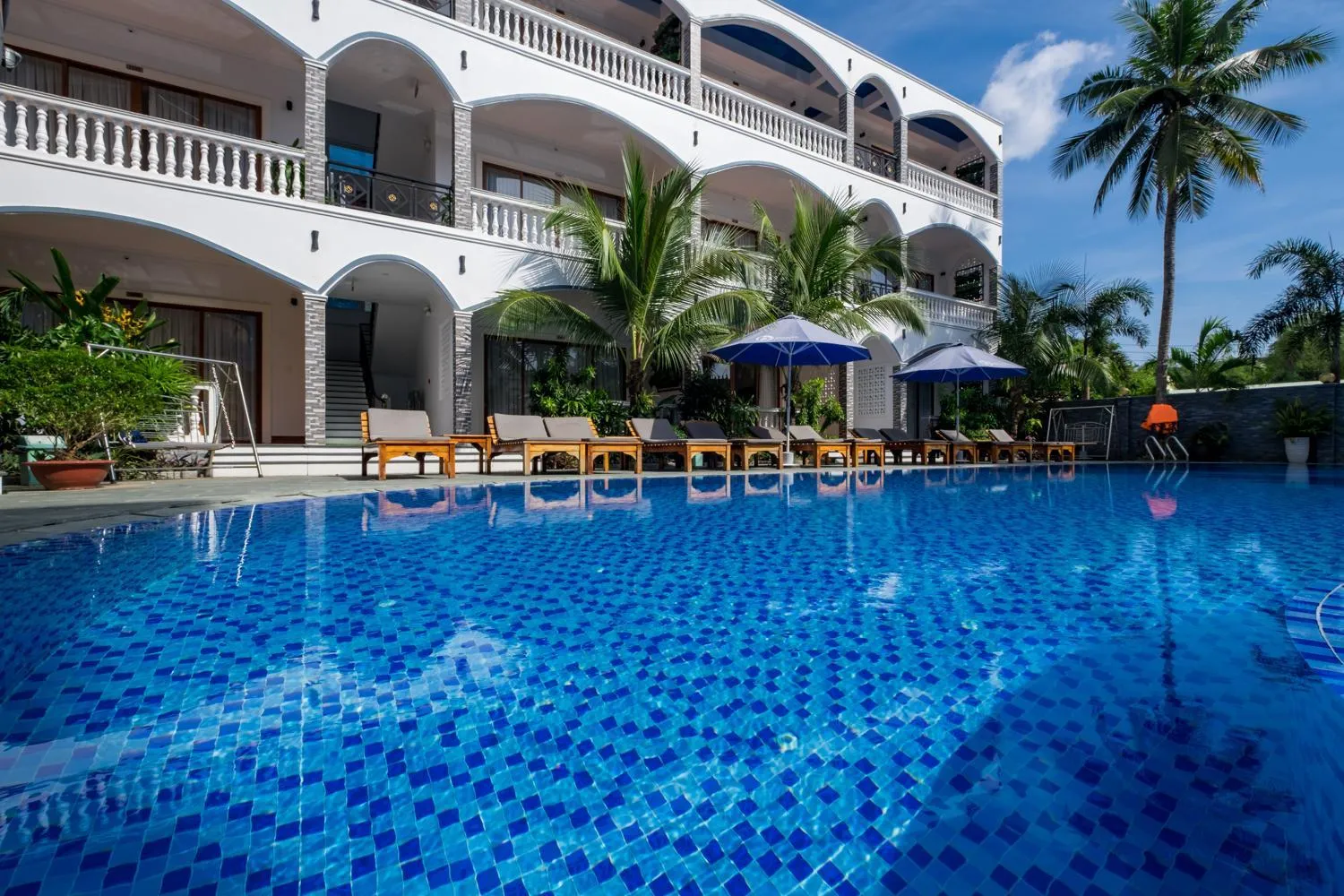 Swimming pool in Brenta Phu Quoc Hotel