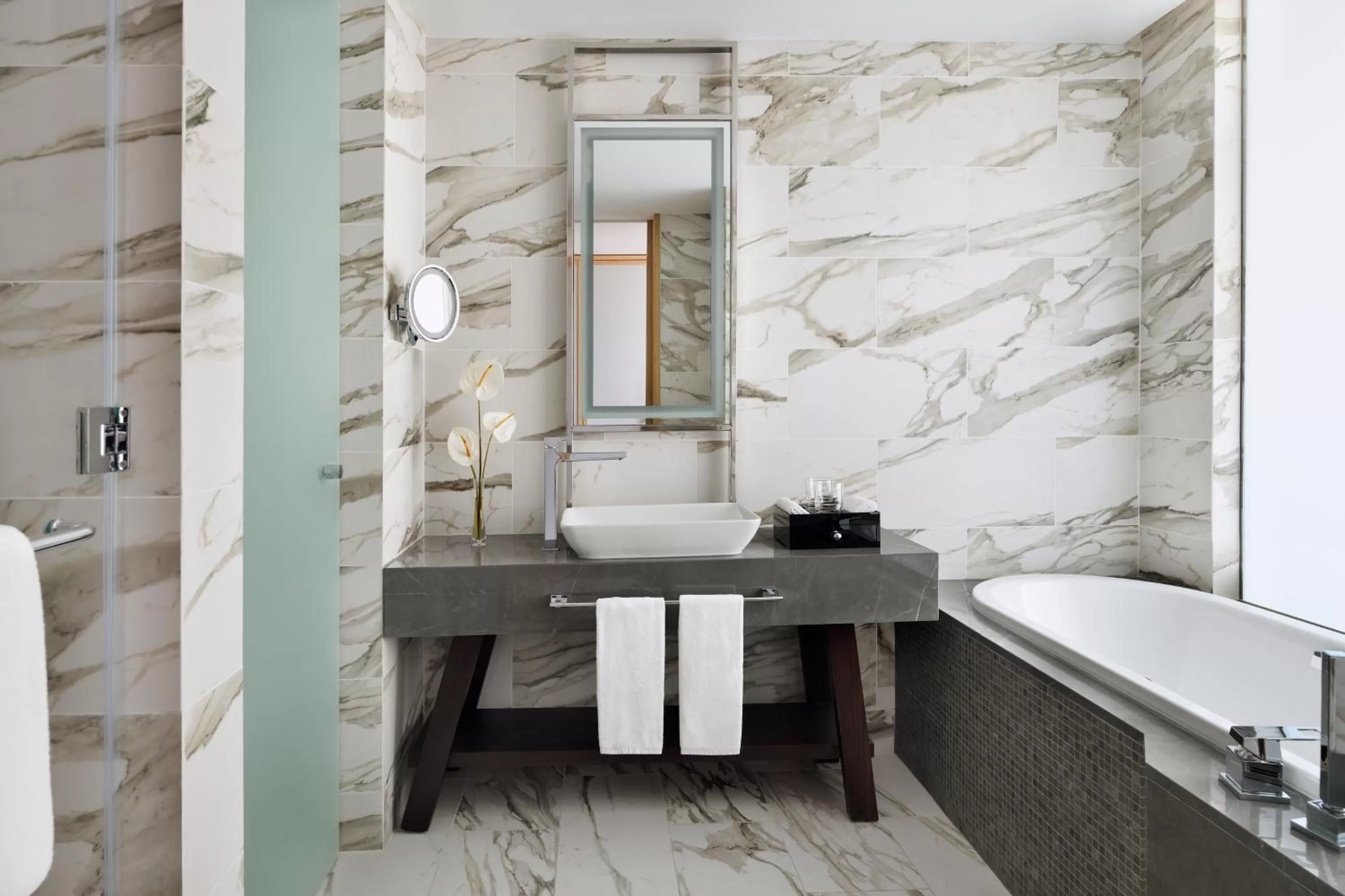 Bathroom in Crowne Plaza - Jeddah Al Salam by IHG