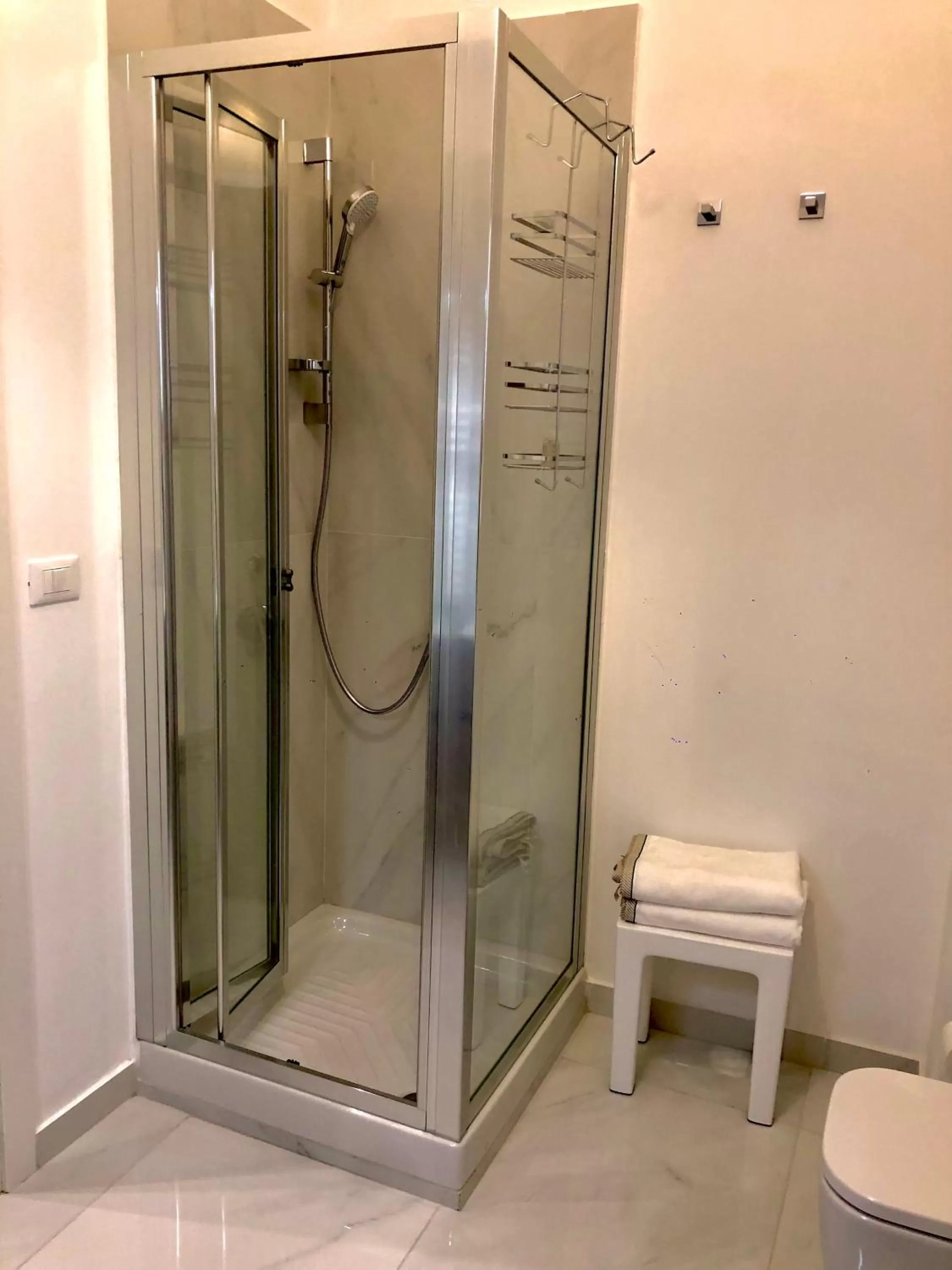 Shower in Residence D'azeglio