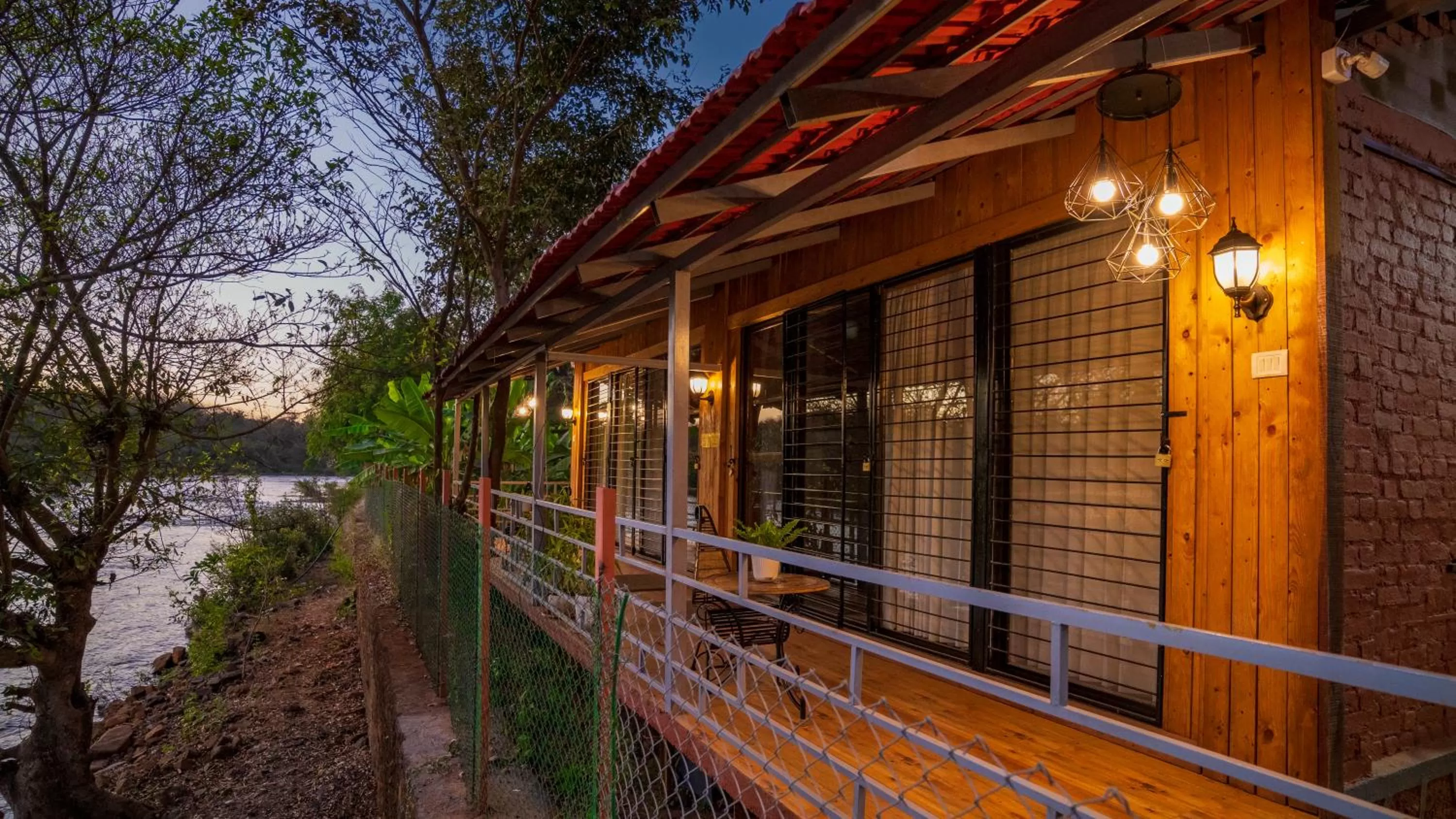 Balcony/Terrace in Saveda Farm & Cottages