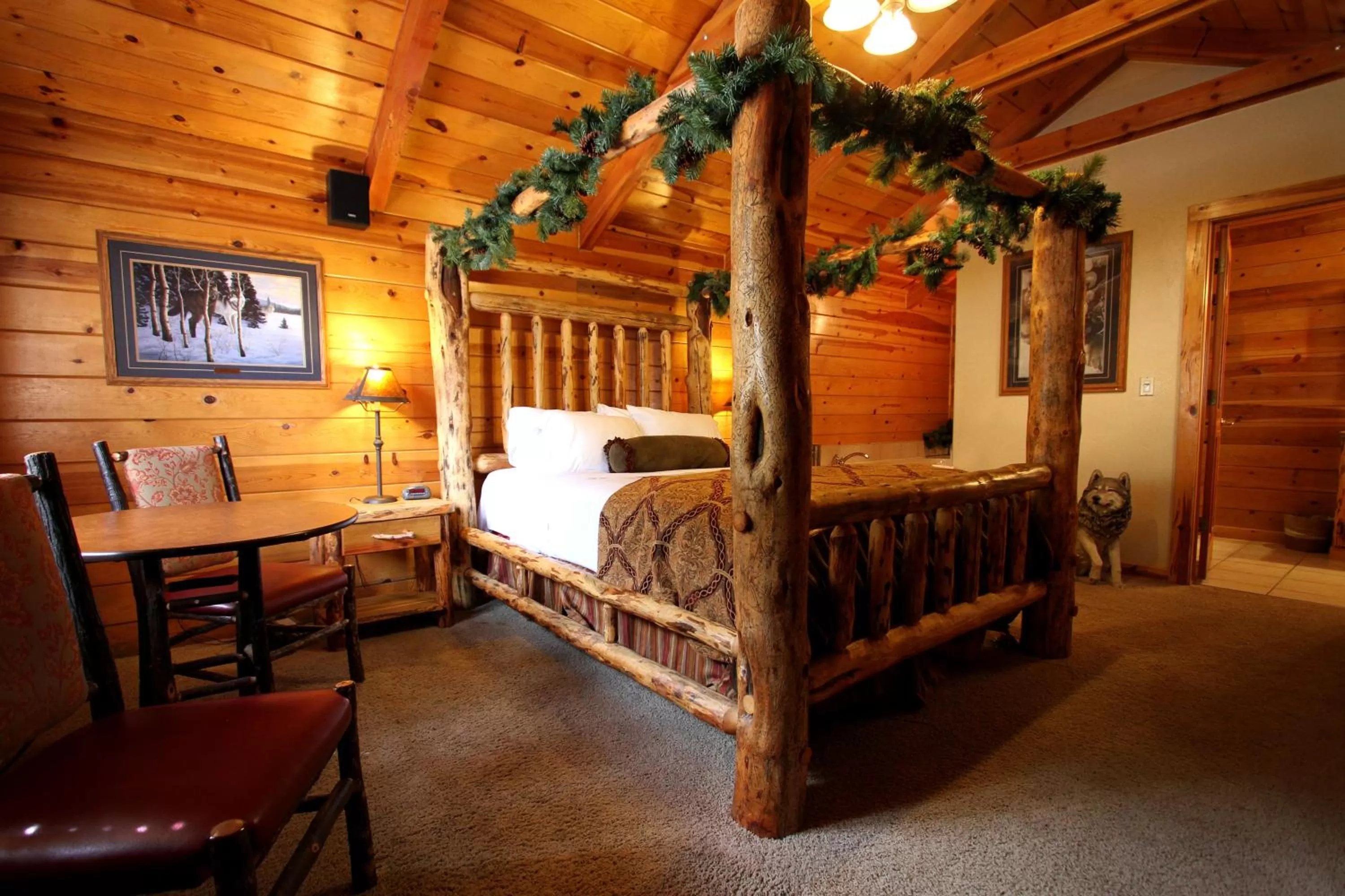 Bed in Alaskan Inn and Spa