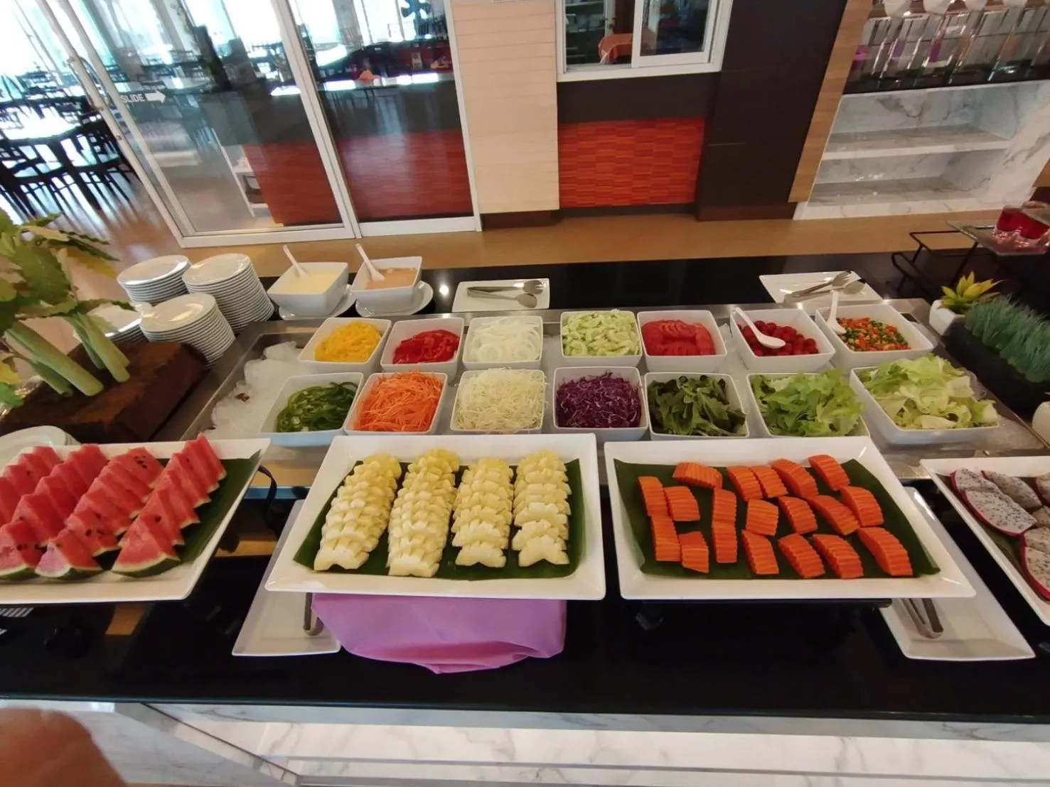Food in Saisawan Beach Luxury Hotel