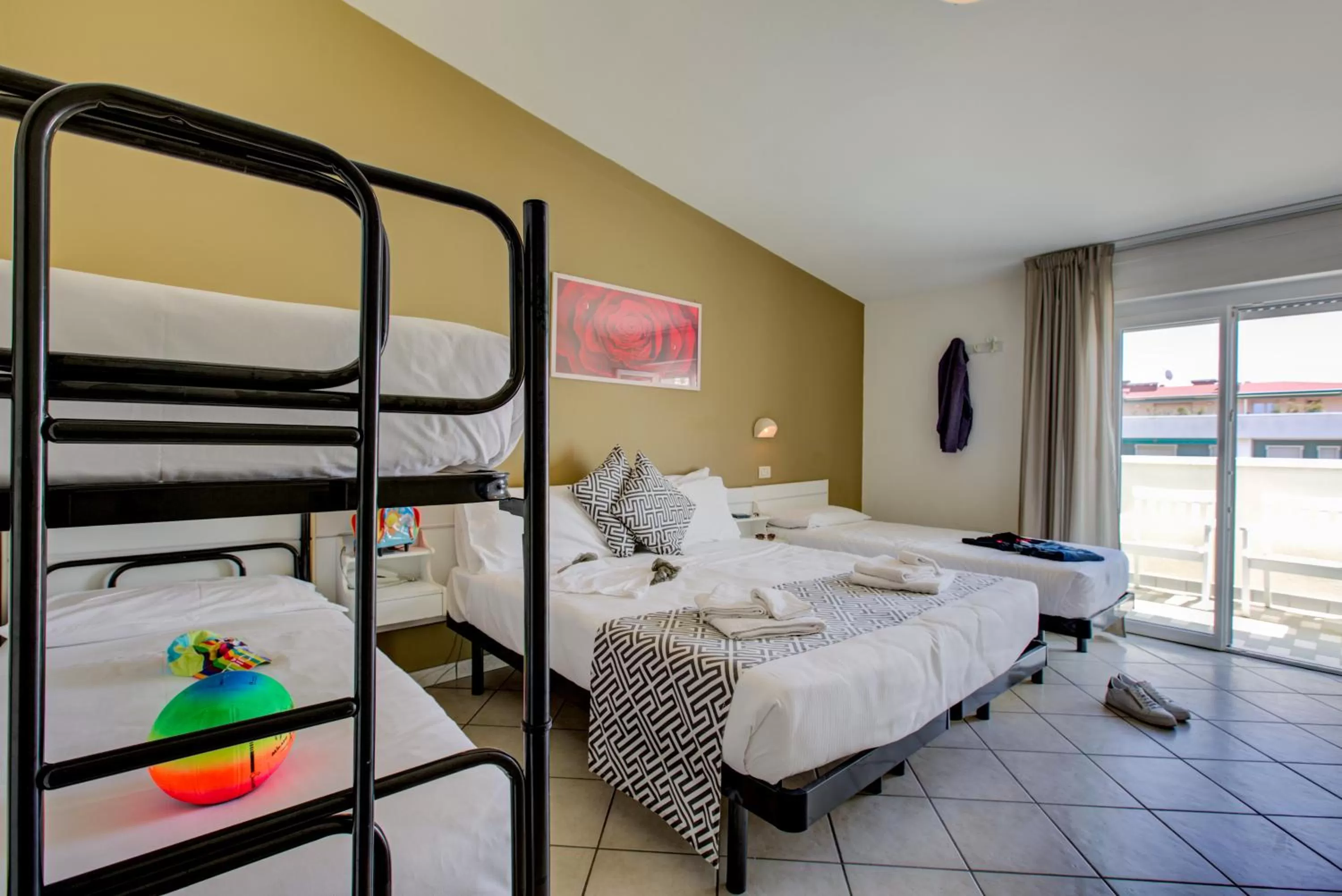 bunk bed, Bed in Hotel Christian Ideale Per Famiglie