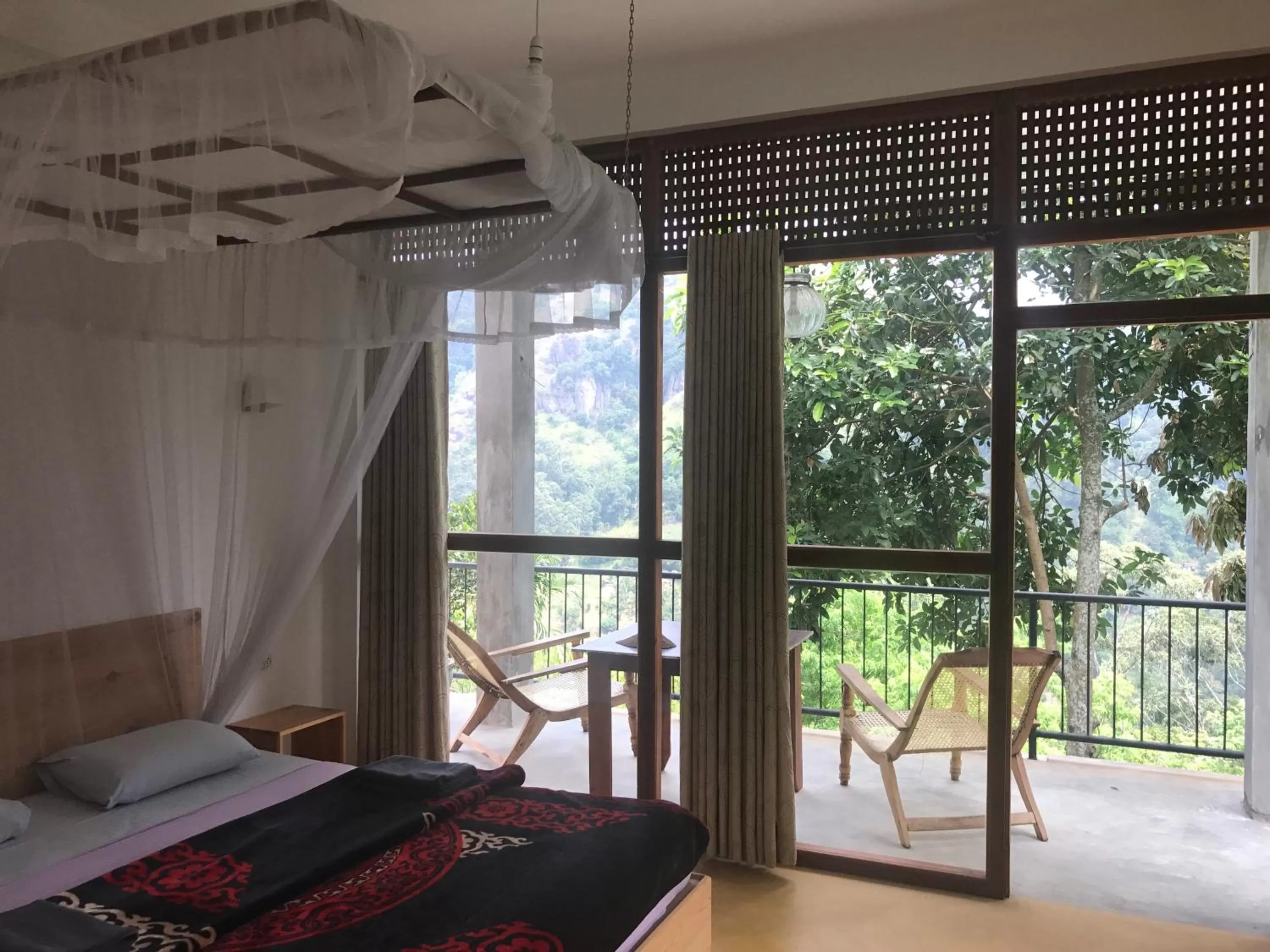 Balcony/Terrace in Raveena Guest House