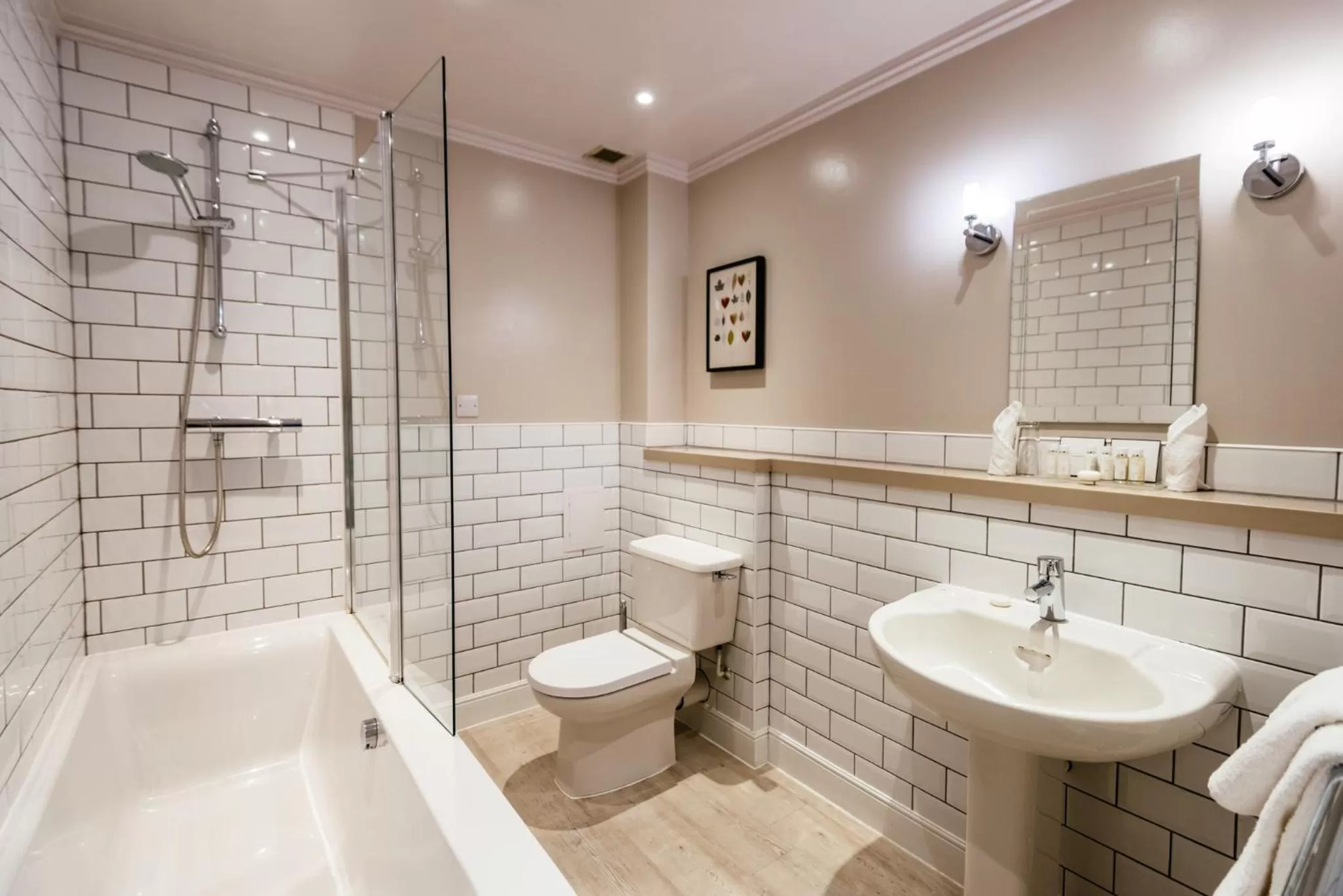 Shower in The Alverton