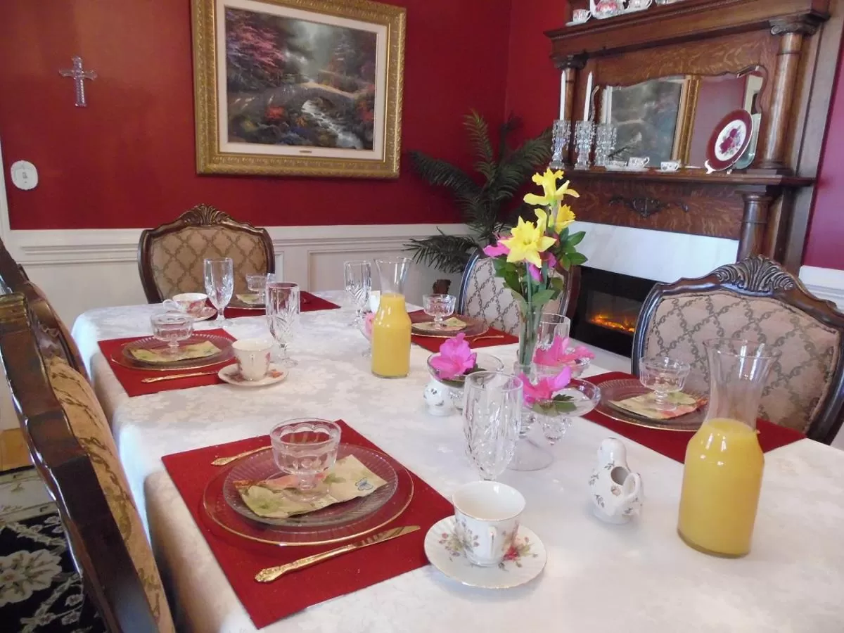 English/Irish breakfast, Restaurant/Places to Eat in Caroline's Bed and Breakfast