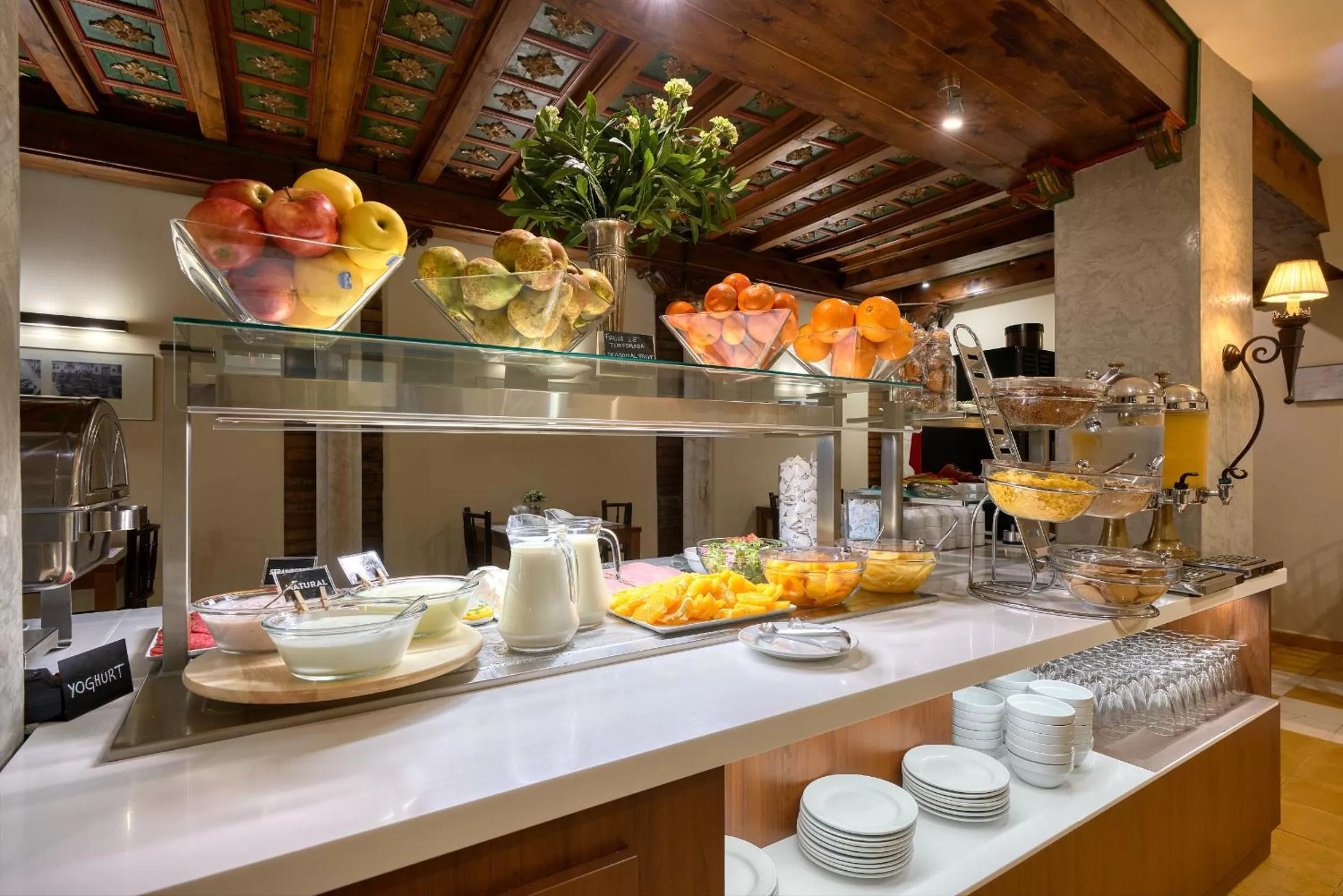 Food in Hotel Murillo