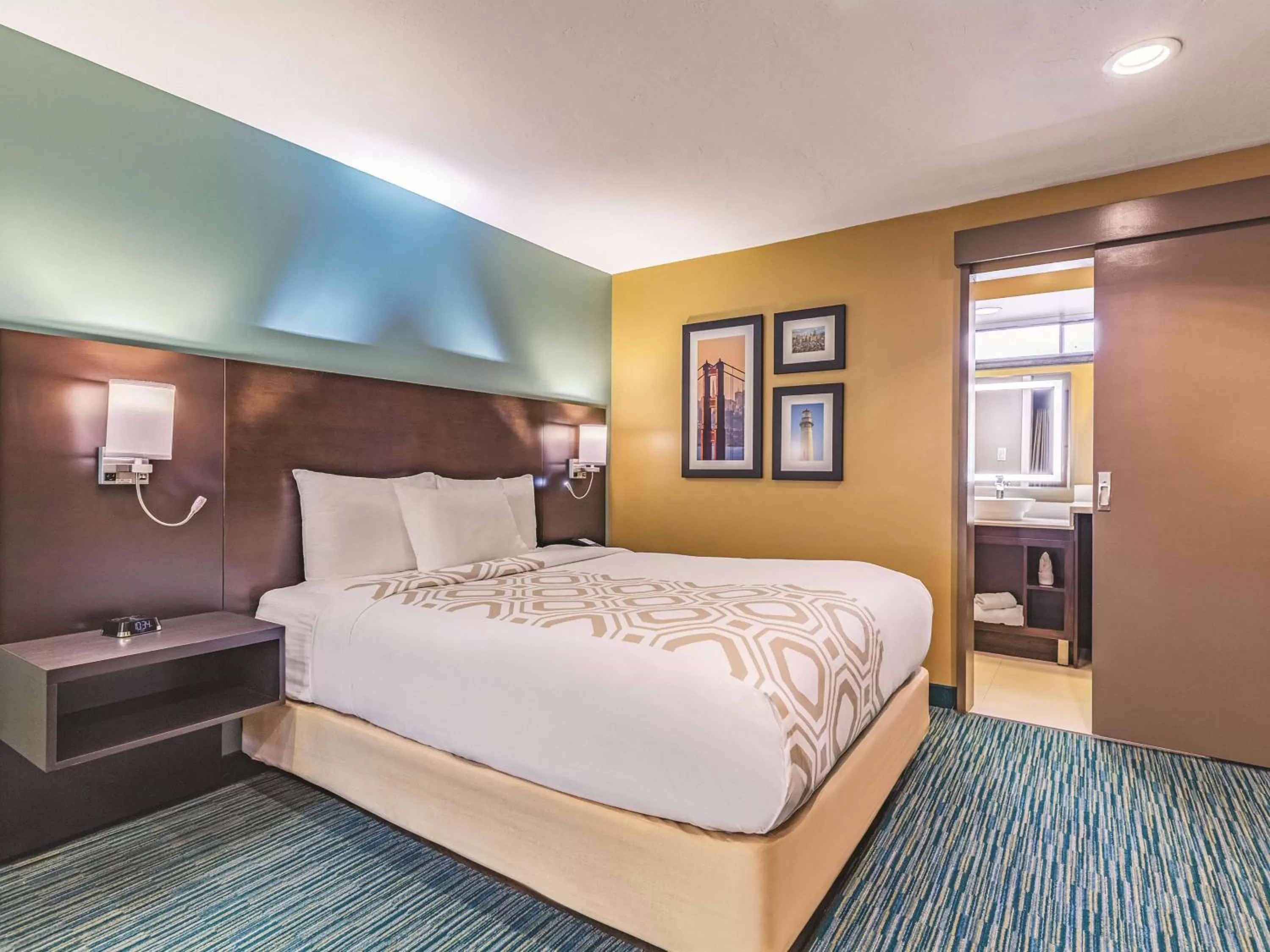 Photo of the whole room, Bed in La Quinta by Wyndham San Francisco Airport West Millbrae FREE AIRPORT SHUTTLE