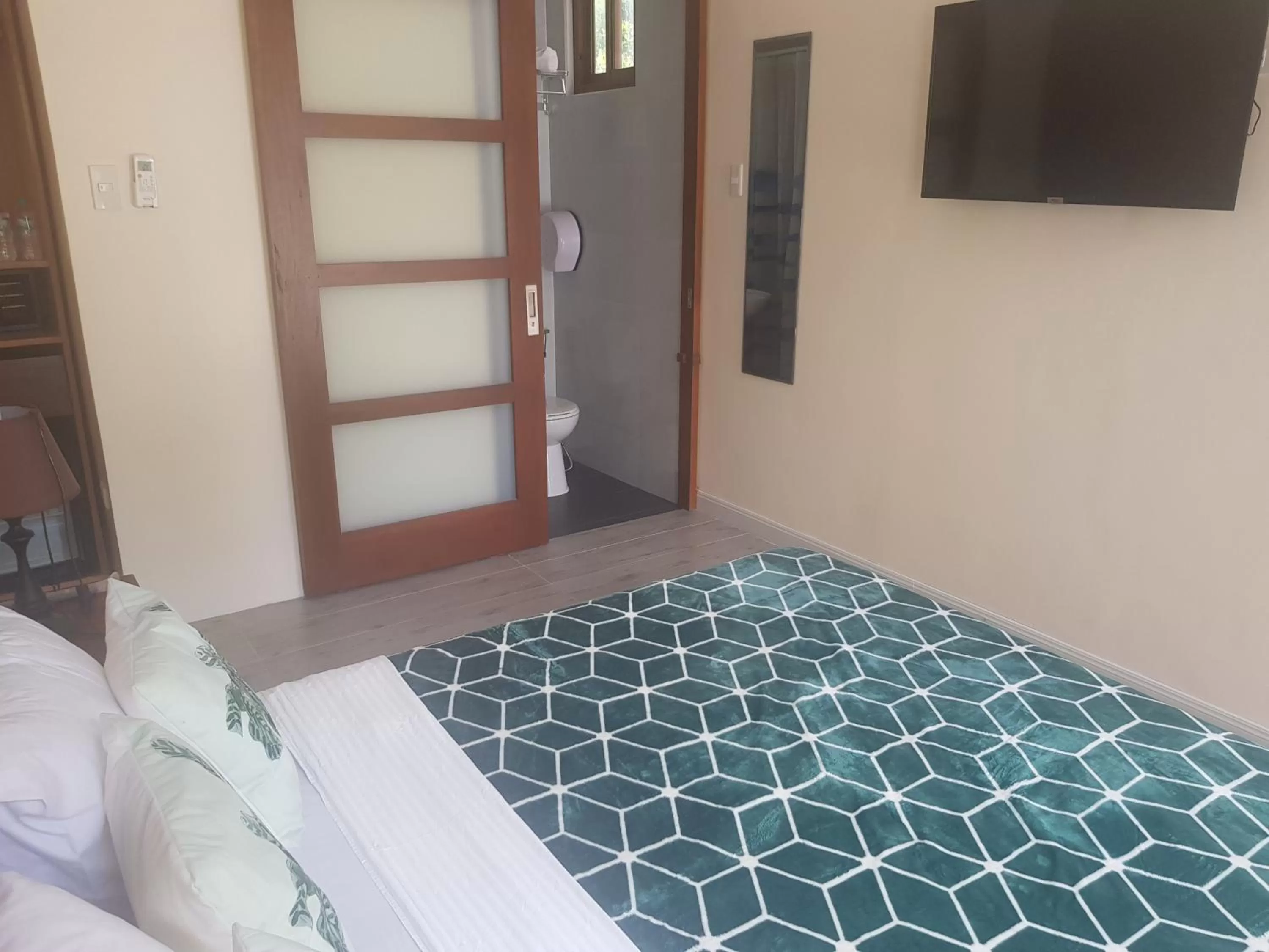 Bed in Hayahay Resort