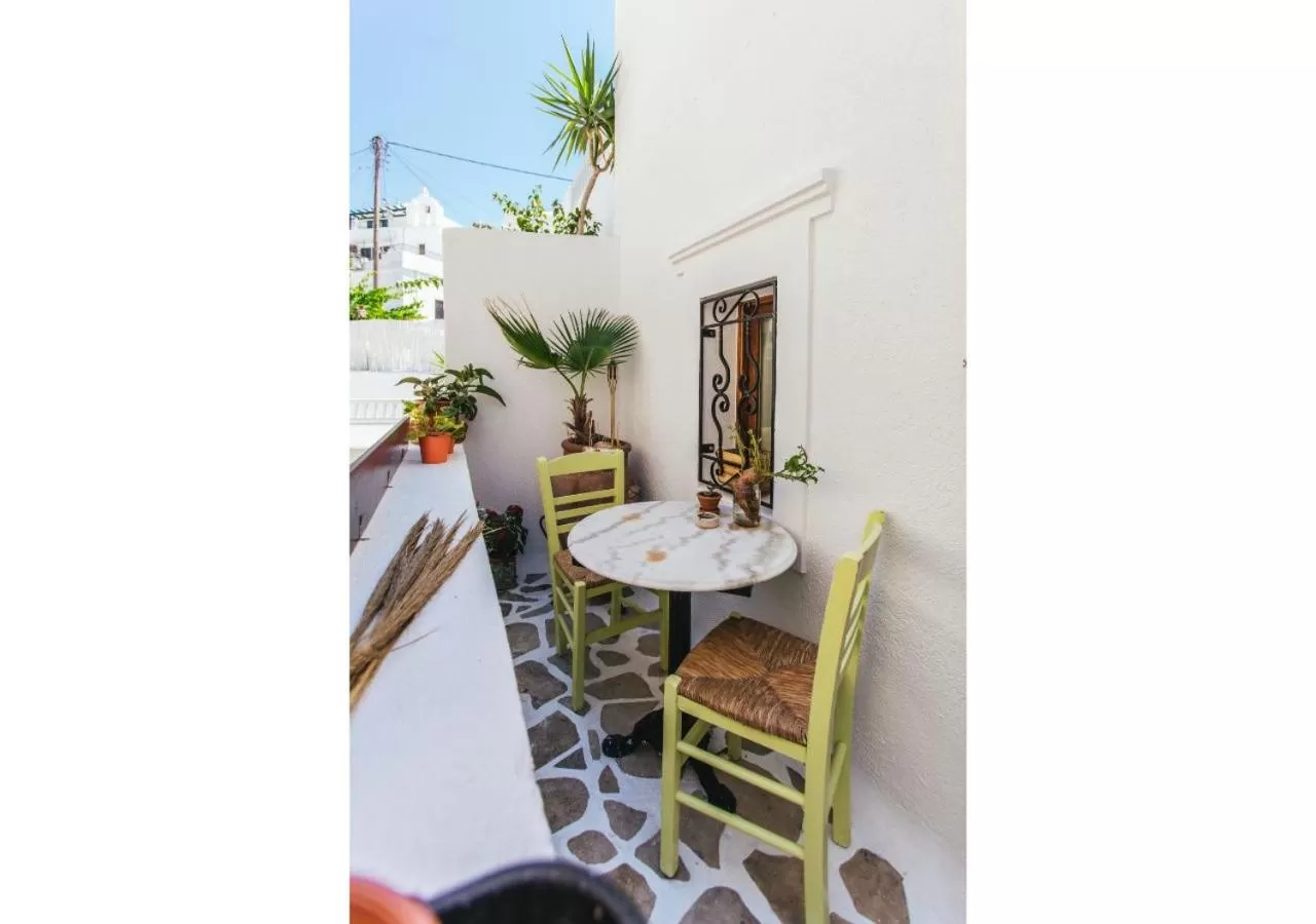 Patio in Arco Naxos Luxury Apartments