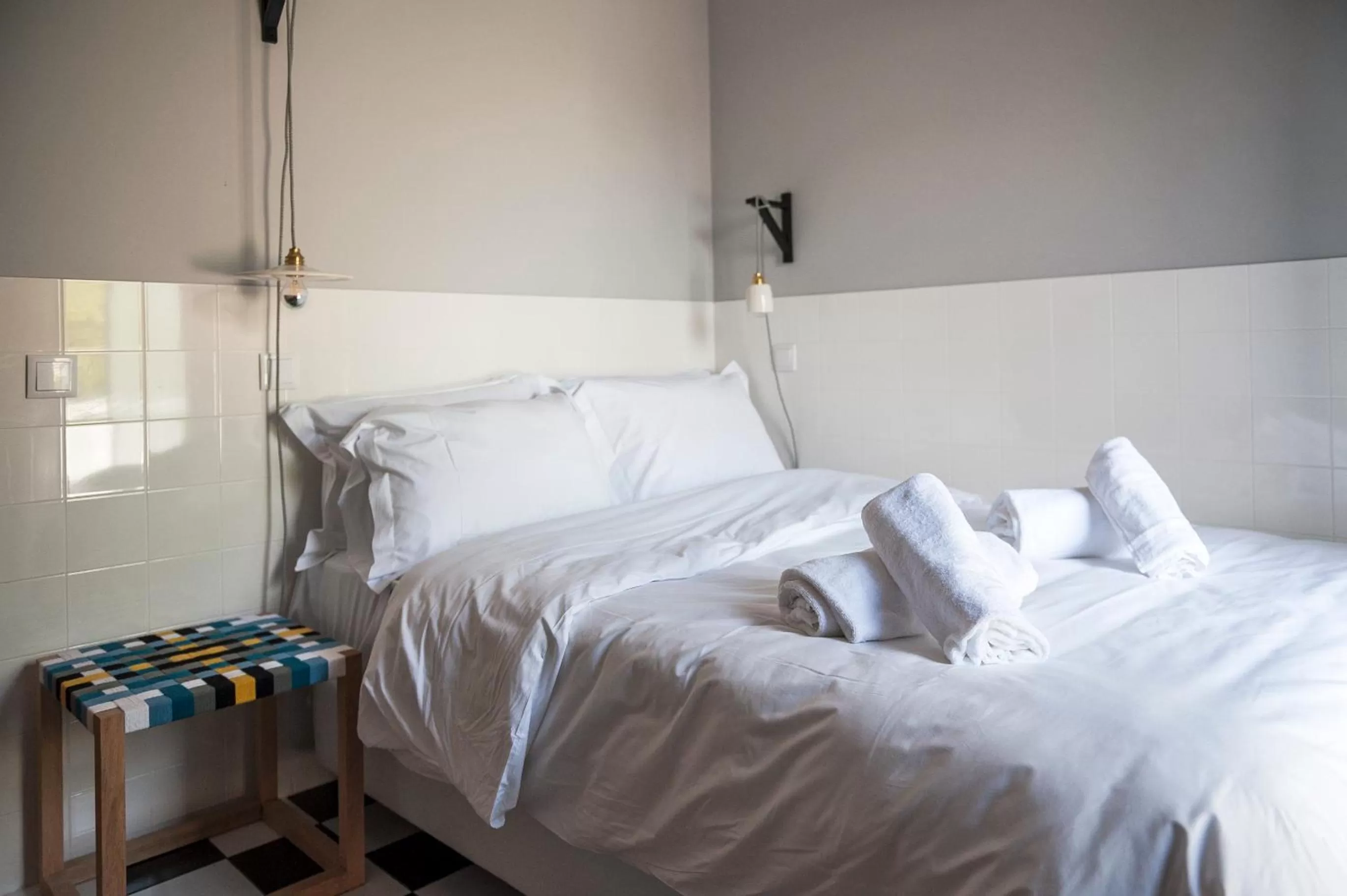 Bed in Lemon Tree Stay