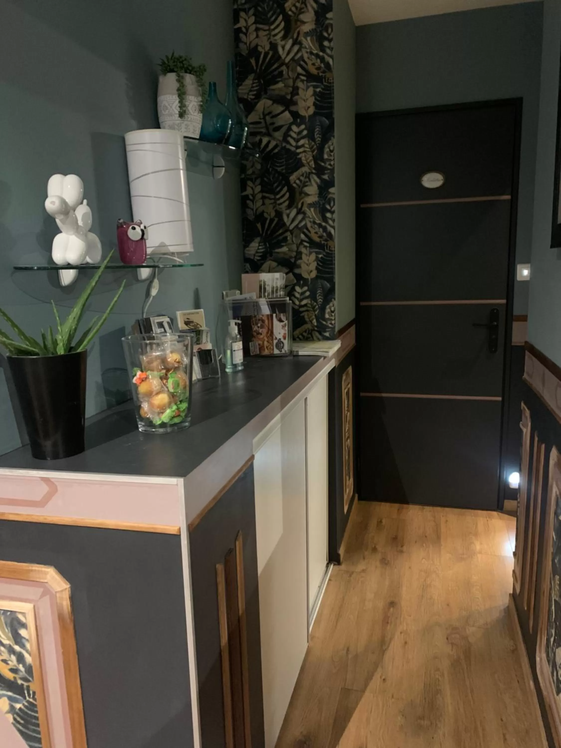 Lyon City Home's Bed & Breakfast