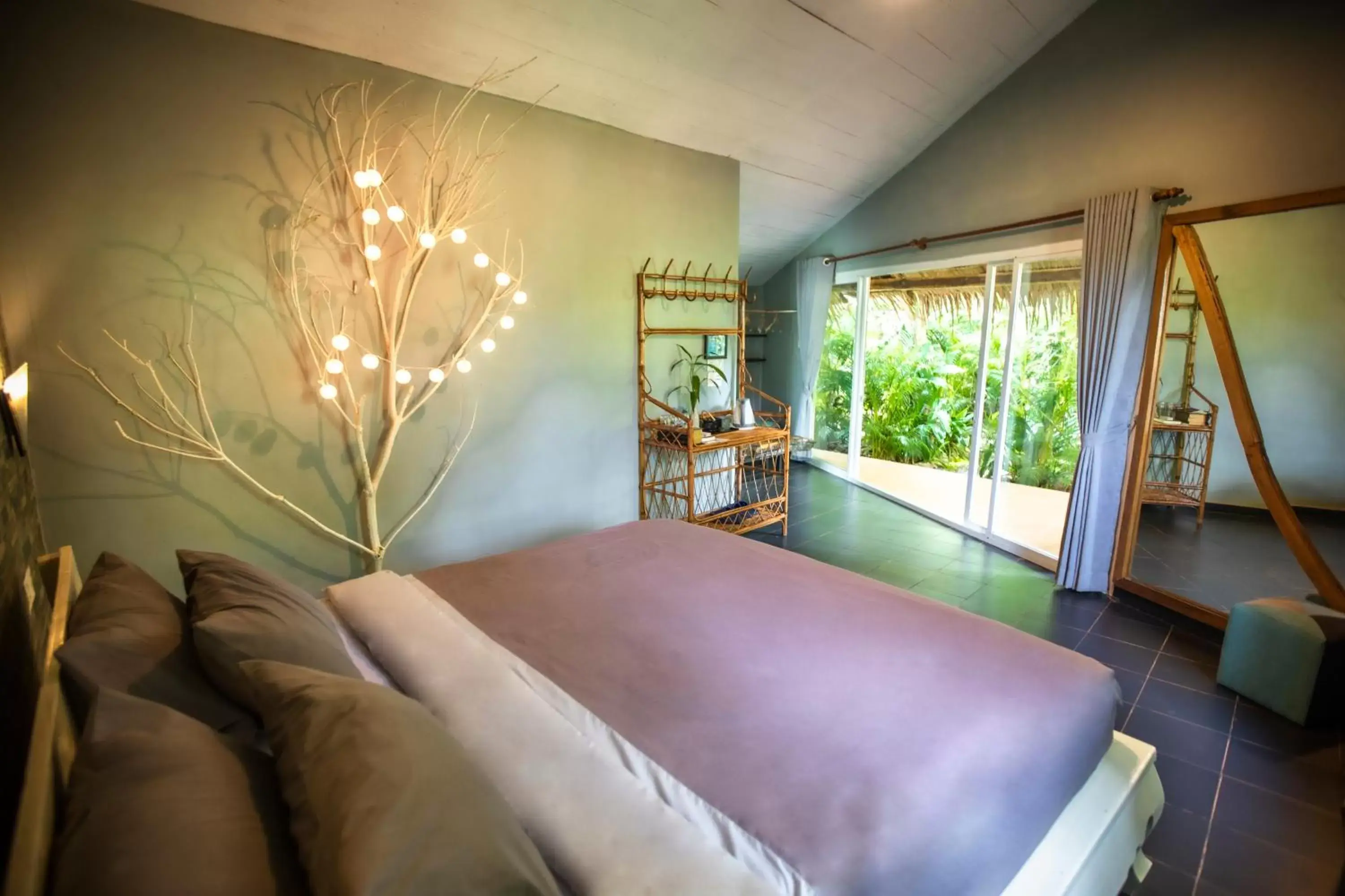 Deluxe Bungalow with Garden View in Sabay Beach Deluxe Bungalow with Garden View in Sabay Beach