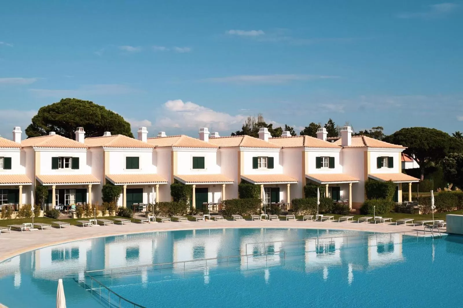 Swimming pool in Vila Bicuda Resort