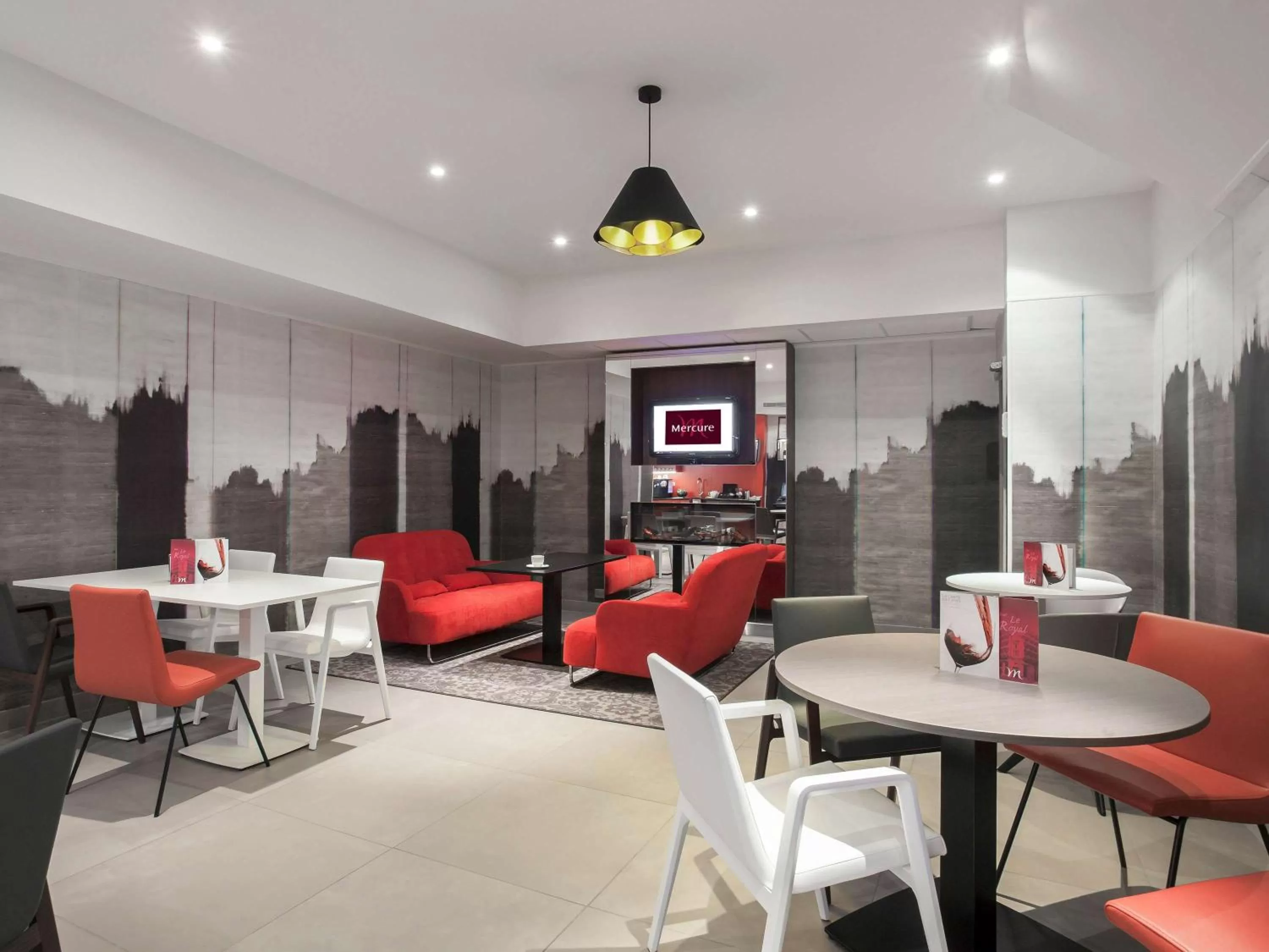 Lounge or bar in Mercure Lille Centre Grand Place