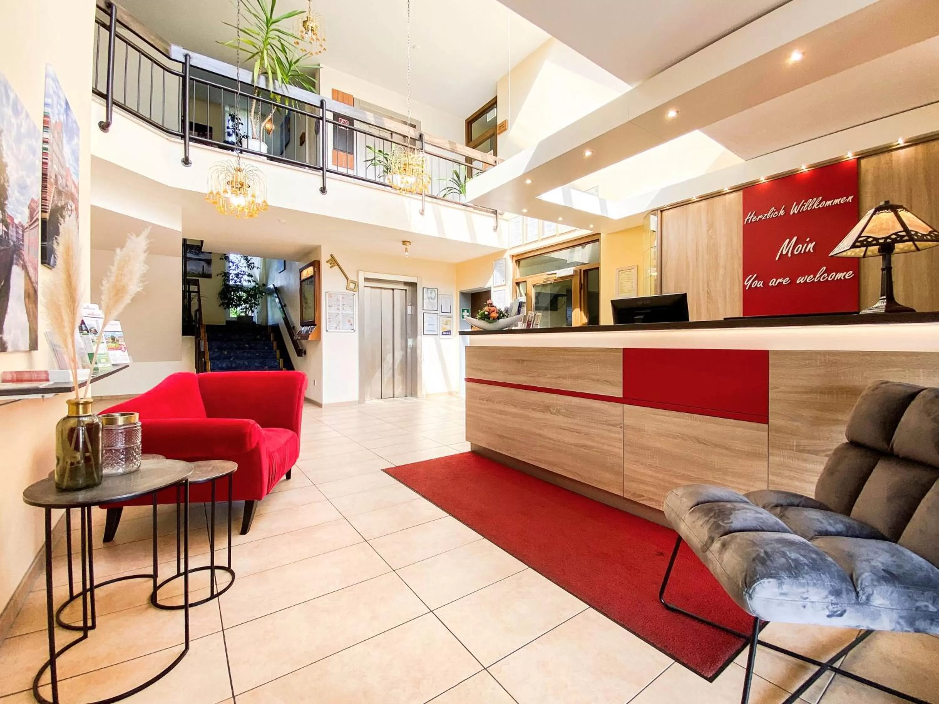 Lobby or reception, Lobby/Reception in Hotel-Restaurant Vier Linden