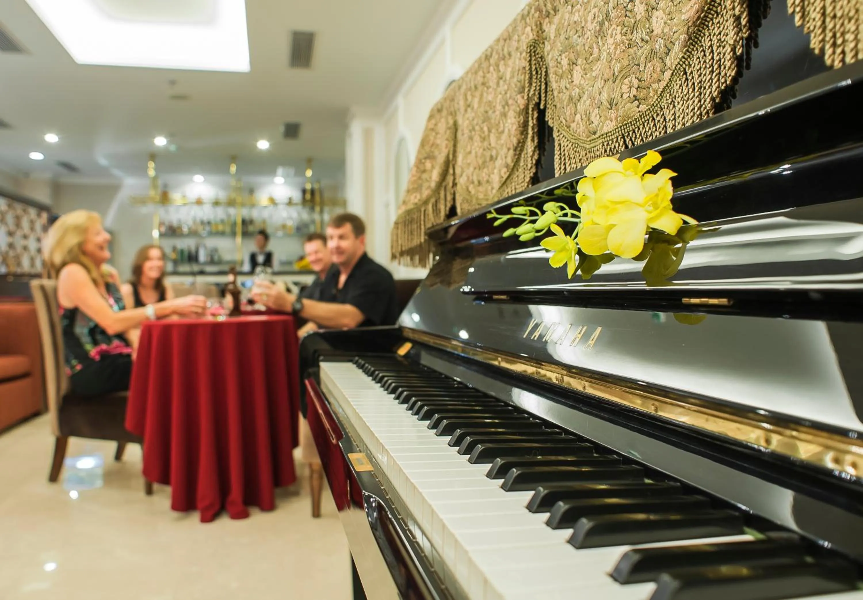 Evening entertainment in Chalcedony Grand Hotel