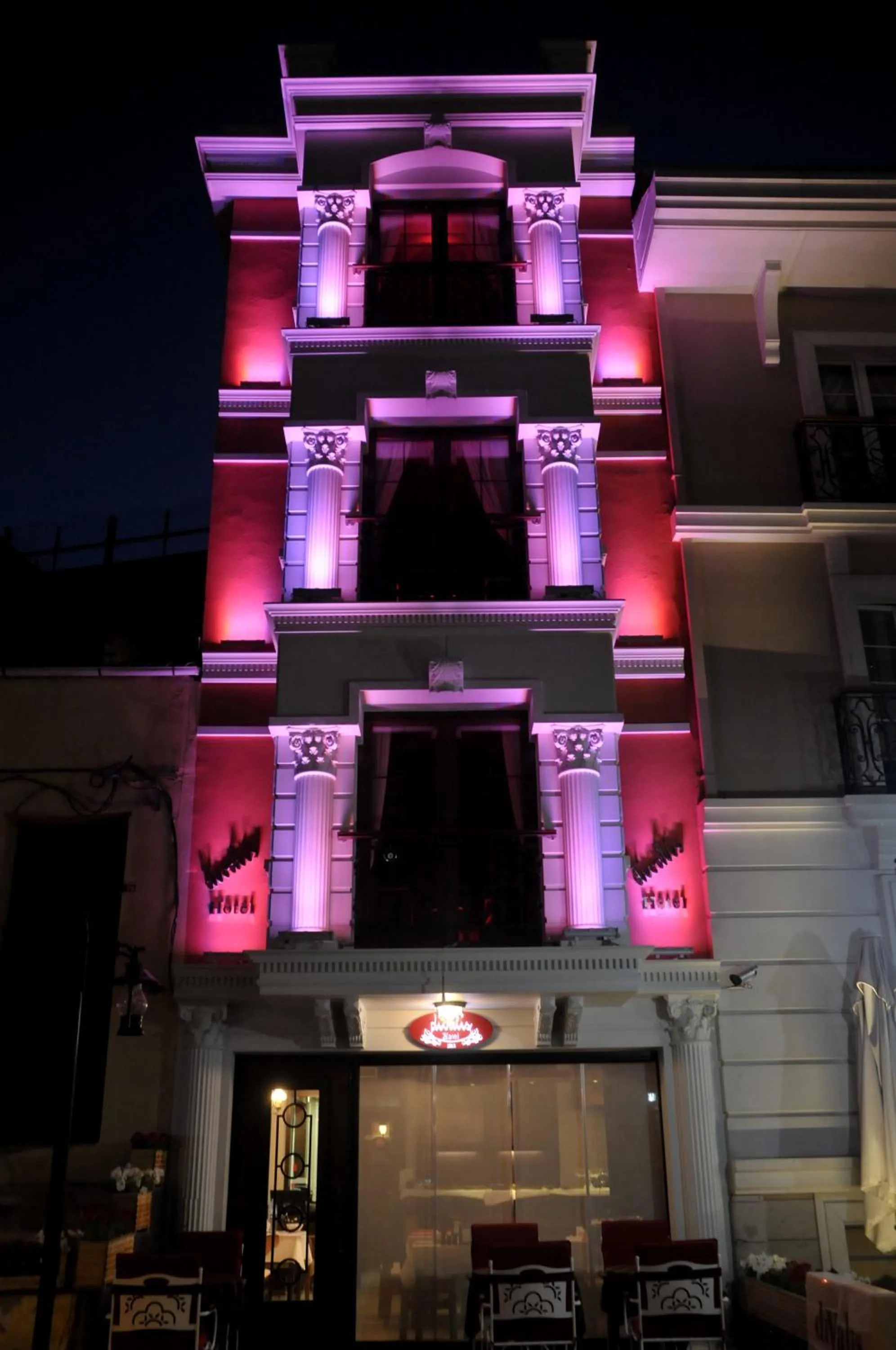 Property Building in Divalis Hotel