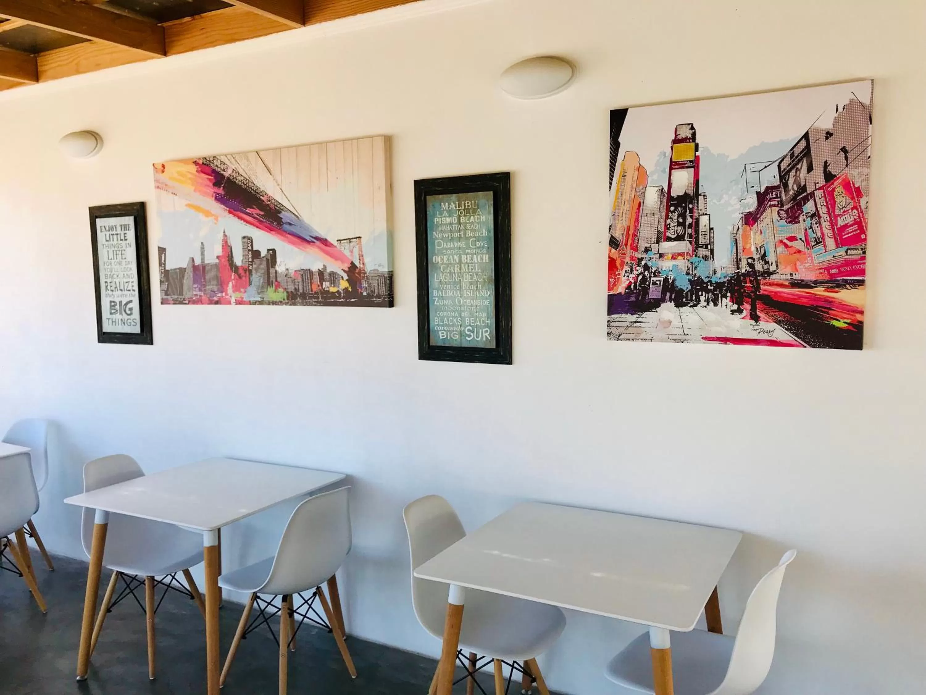 Seating area in Hotel Puerto Chinchorro