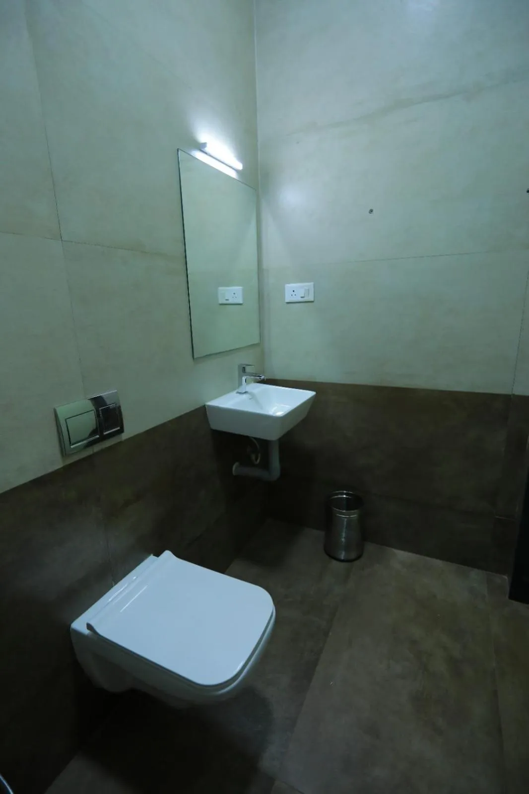 Bathroom in Hotel Ashok Palace