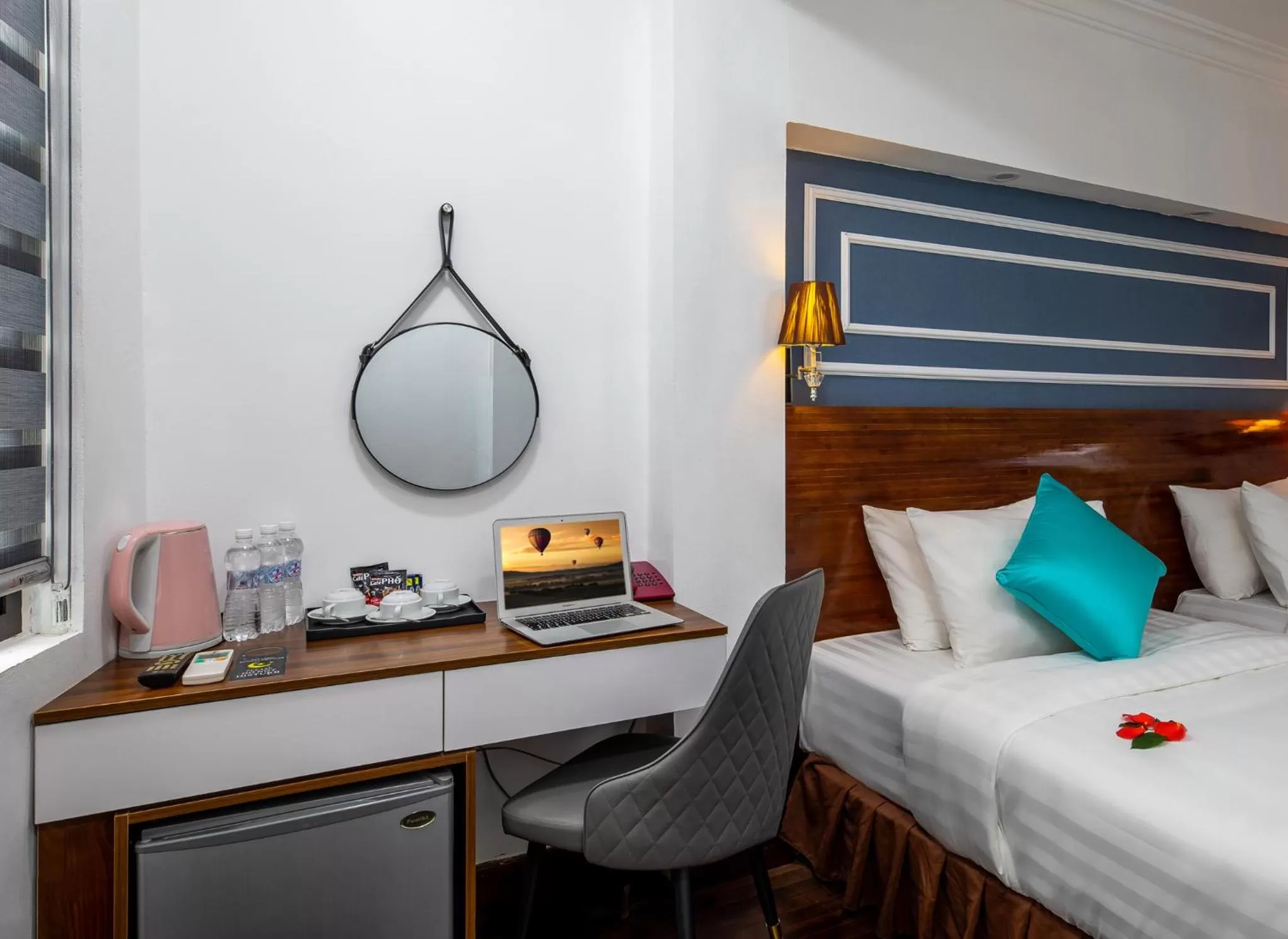 Bed in Hanoi Sisters Boutique Hotel & Spa & Travel