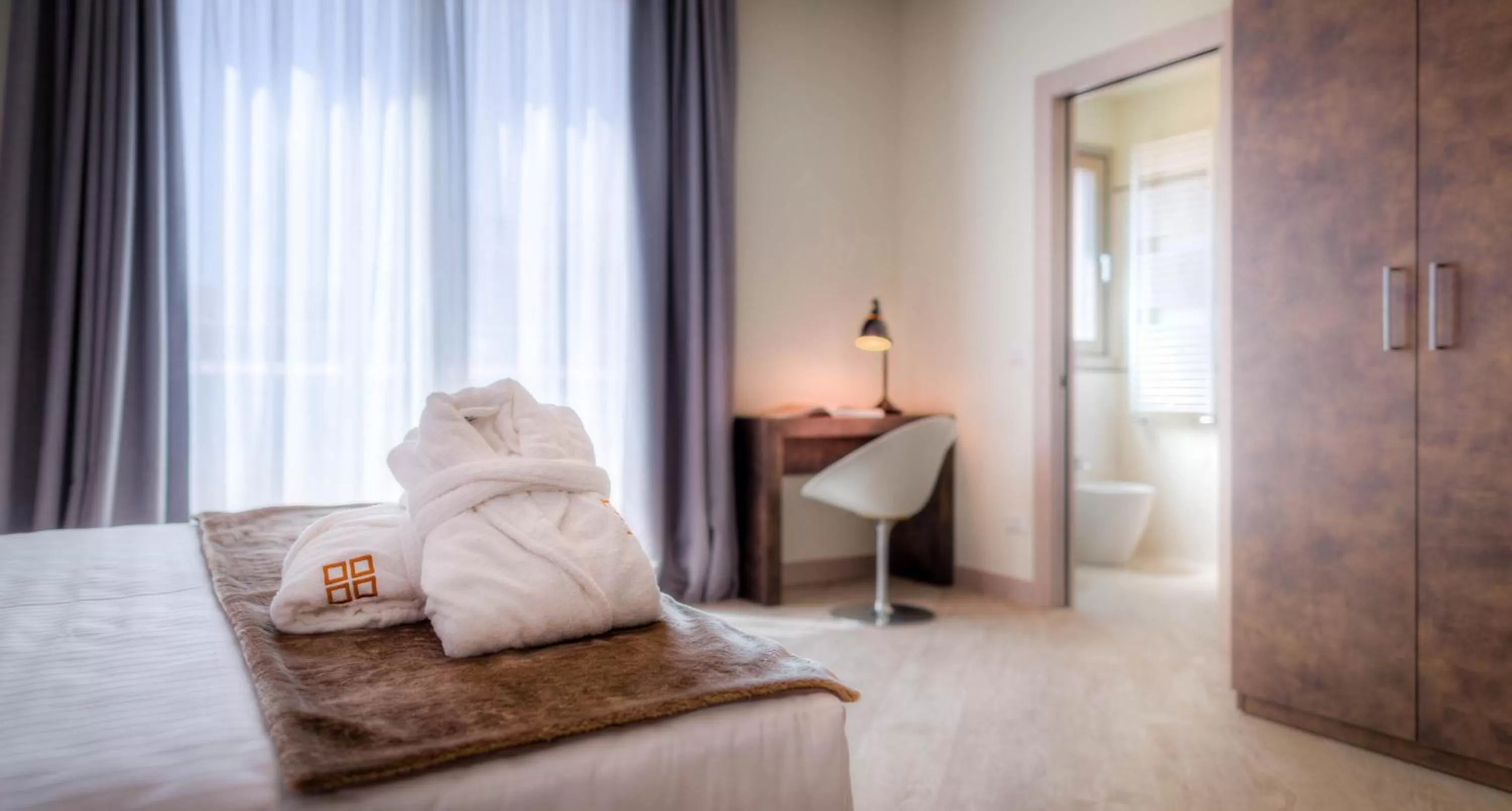 Bedroom, Bed in Forte16 View & SPA