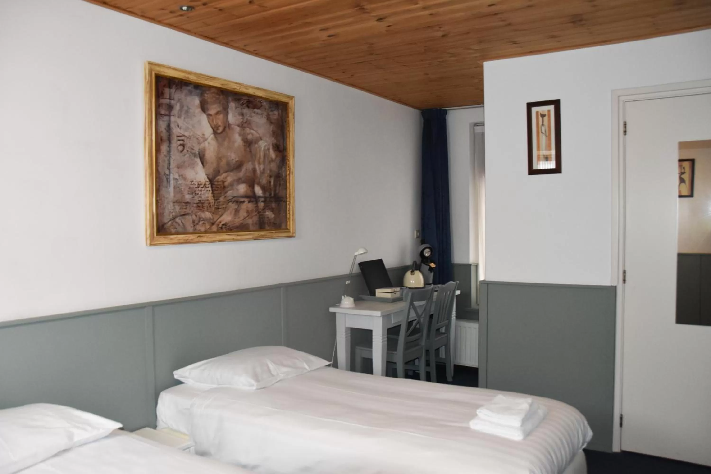 Bed in Hotel Verhoeven