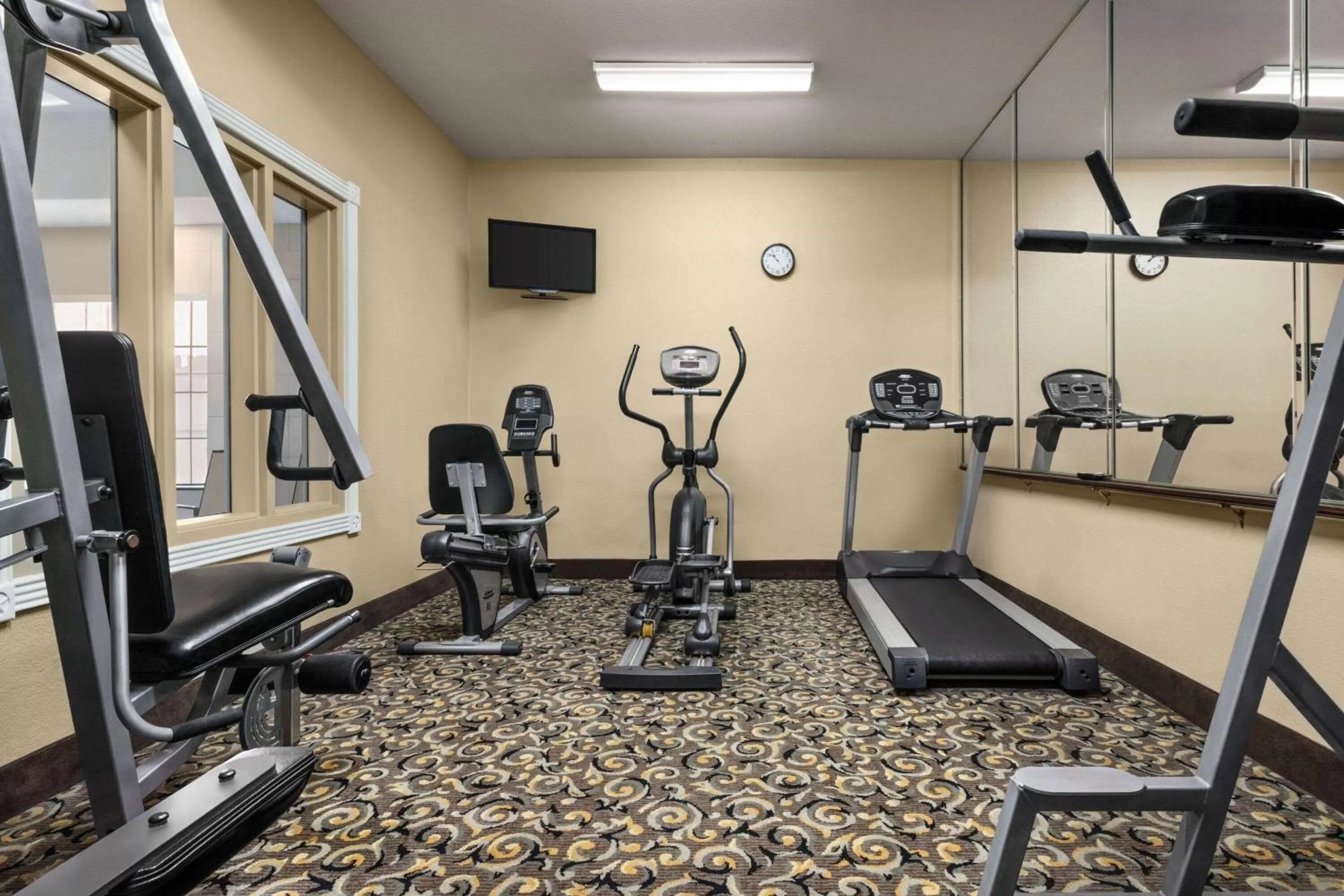 Fitness centre/facilities in Baymont by Wyndham Wichita Falls