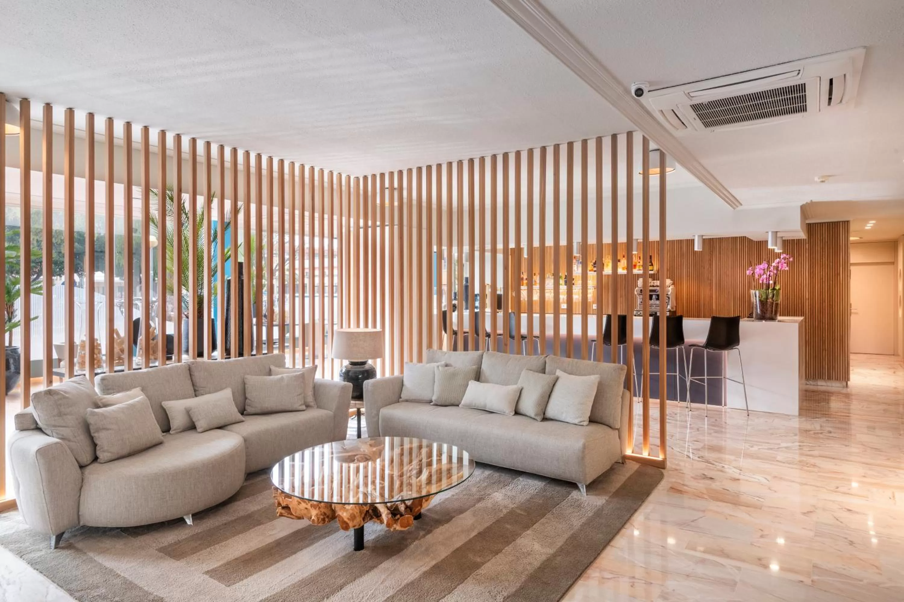 Lobby or reception in Salles Ciutat del Prat Barcelona Airport