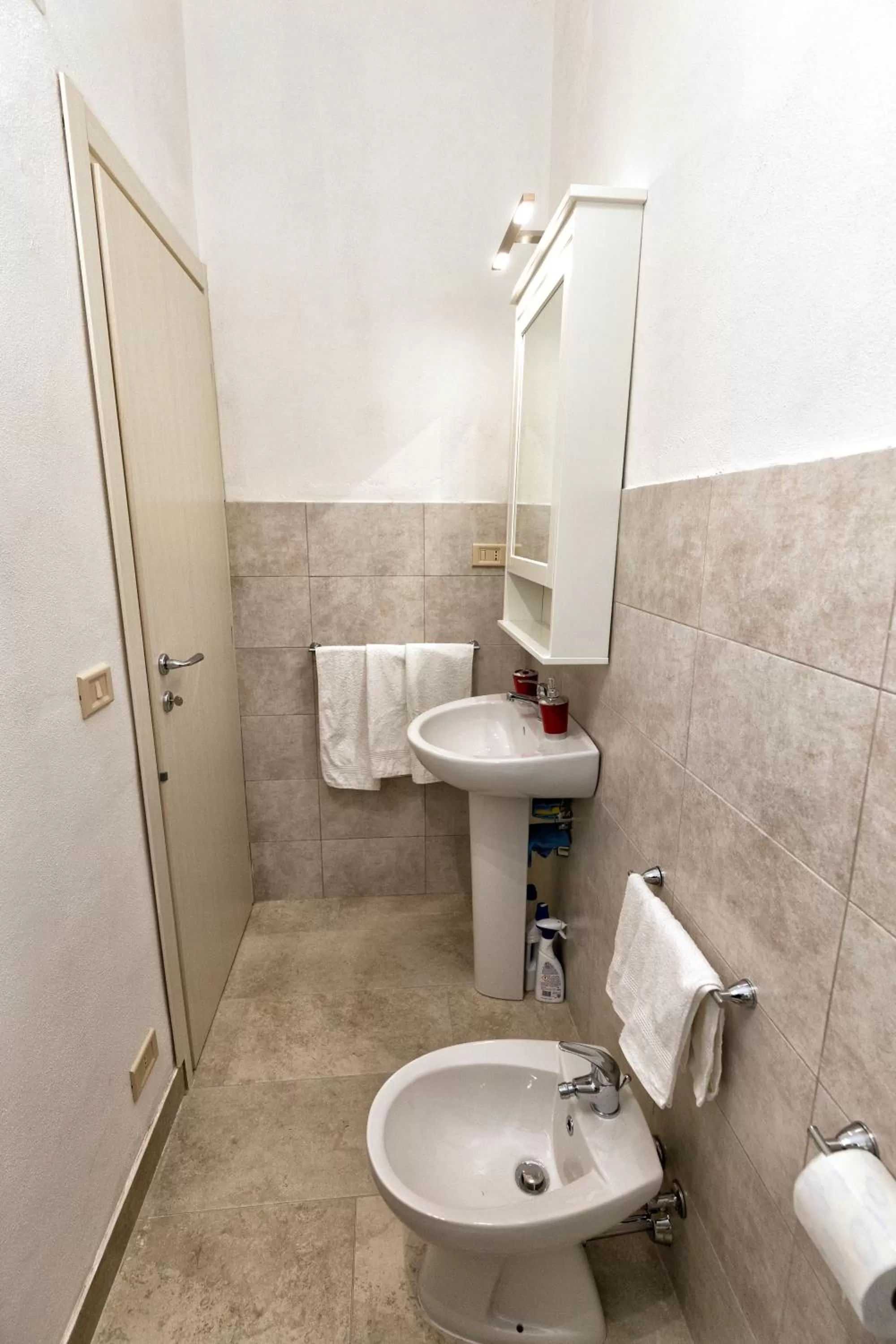 Bathroom in GARDEN HOUSE: APARTMENTS AND ROOMS FOR HOLIDAYS