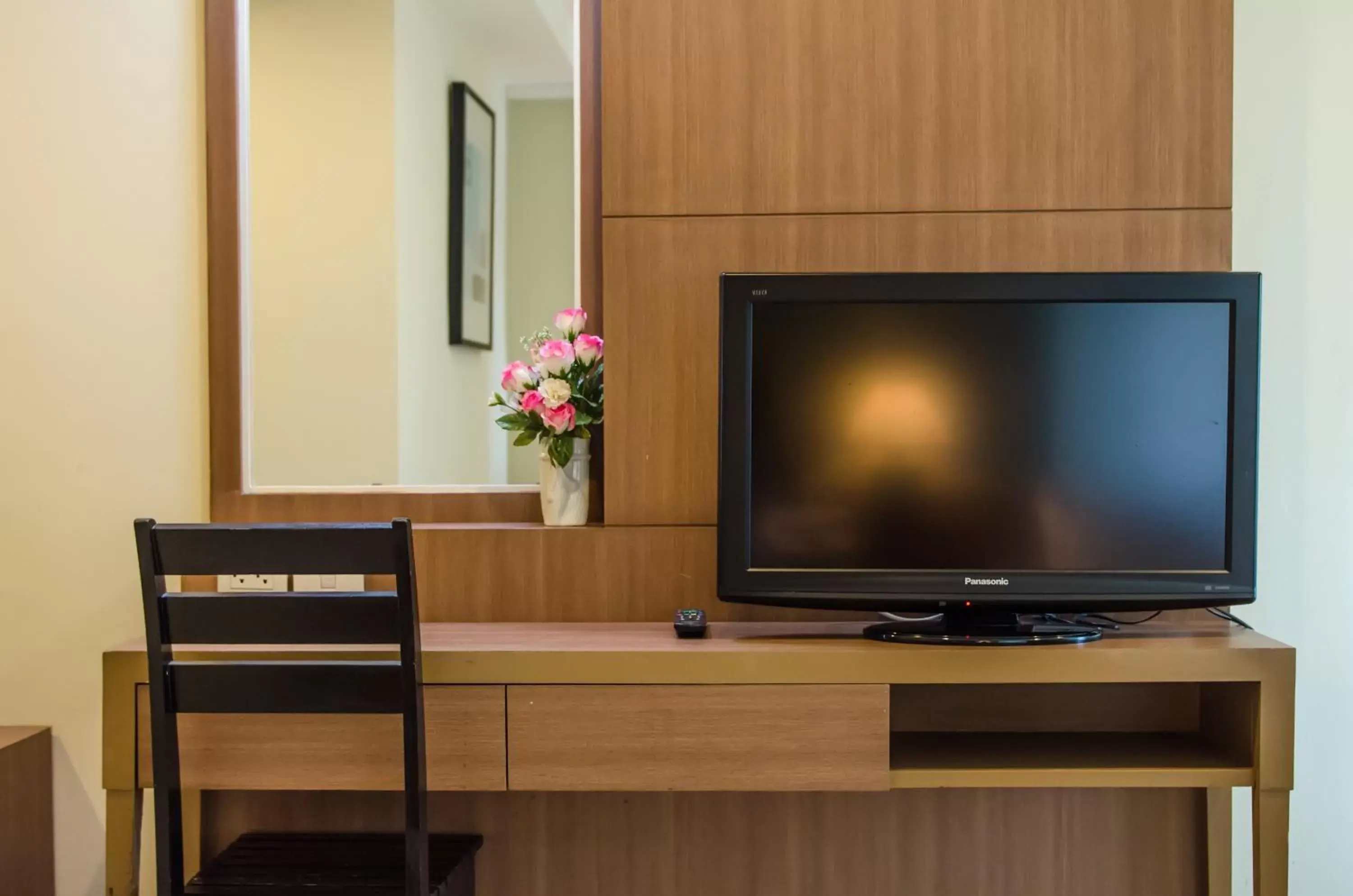 Standard Double or Twin Room in The Platinum Suite Bangkok Standard Double or Twin Room in The Platinum Suite Bangkok