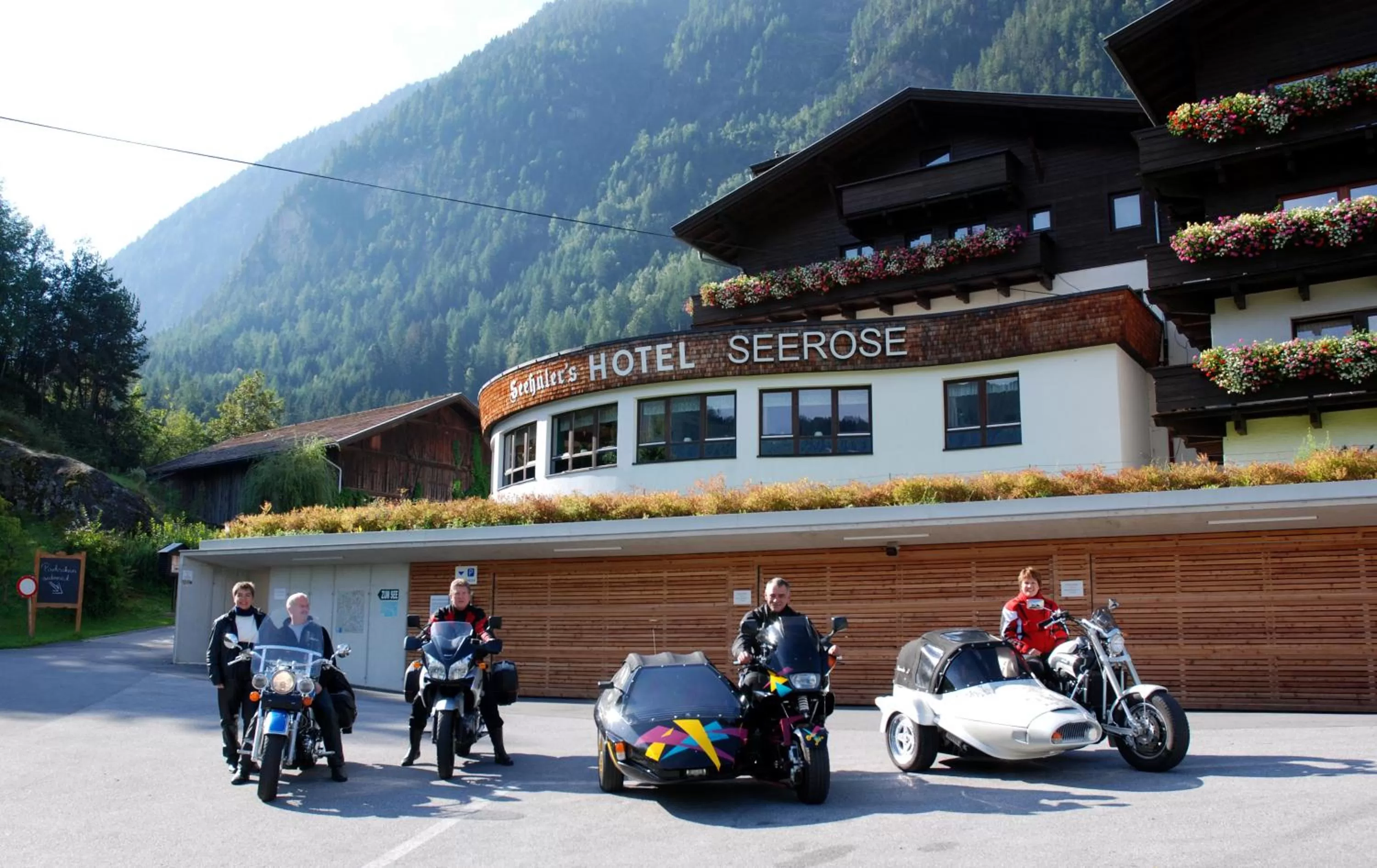 Facade/entrance, Property Building in Seehüter's Hotel Seerose
