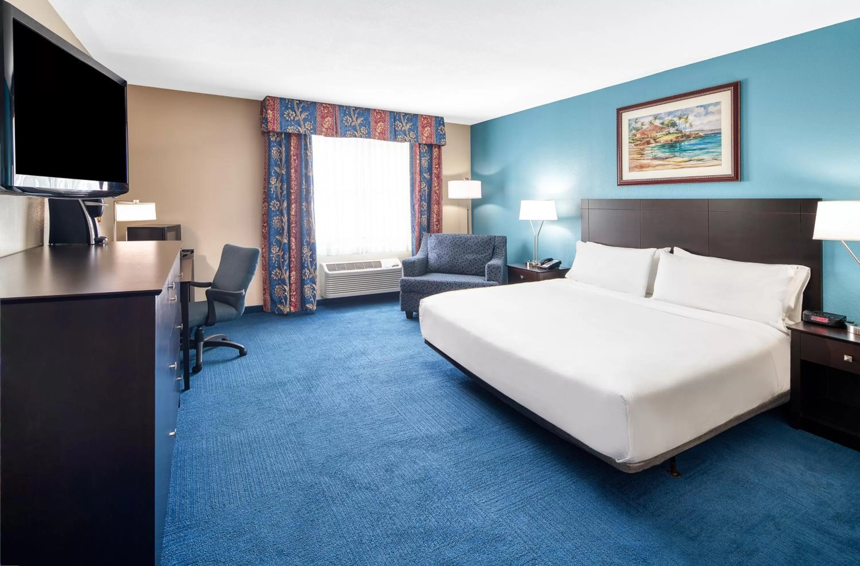 King Room - Disability Access/Non-Smoking in Holiday Inn Express & Suites Miami Kendall, an IHG Hotel