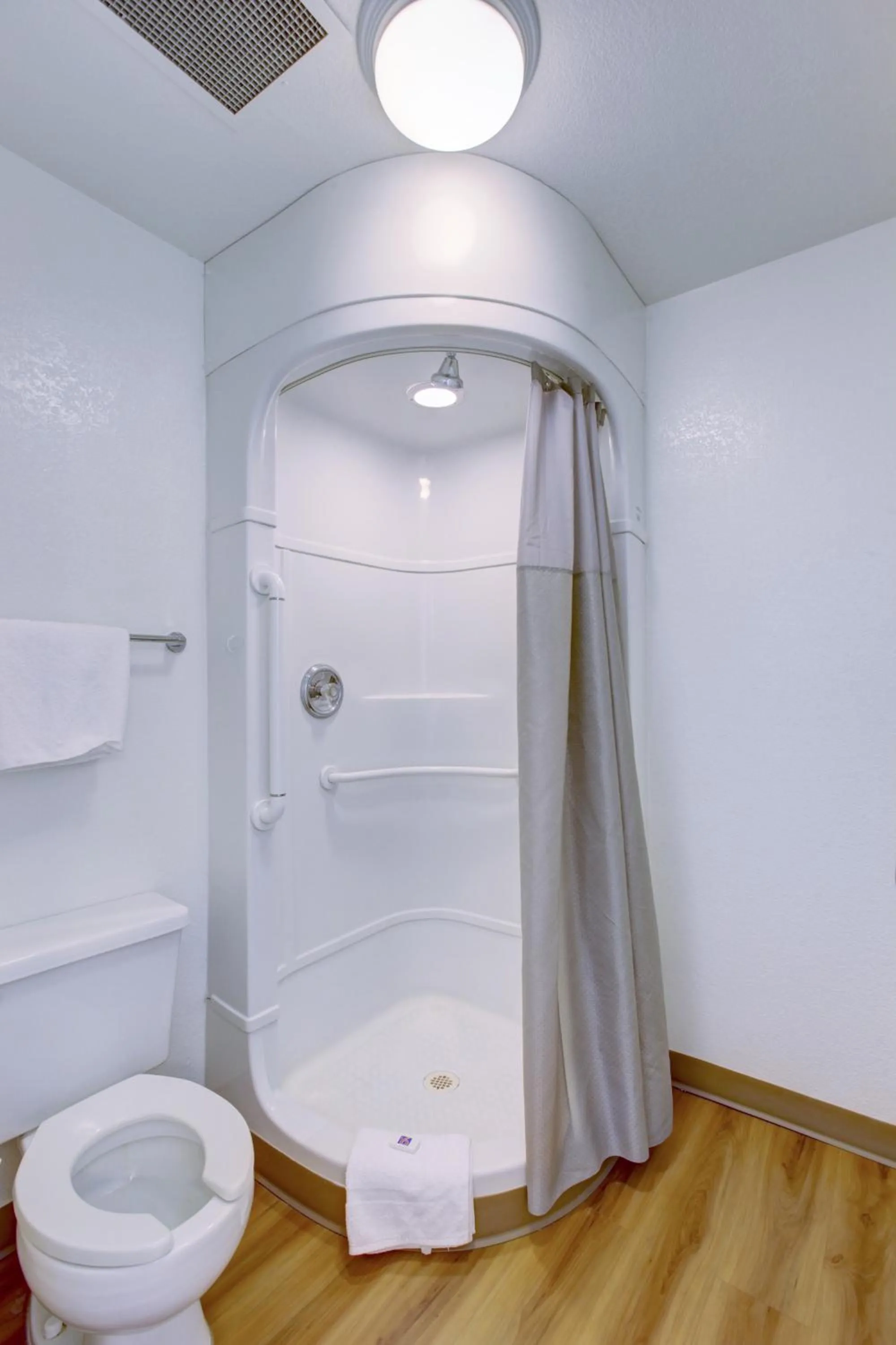 Shower in Motel 6-Corona, CA