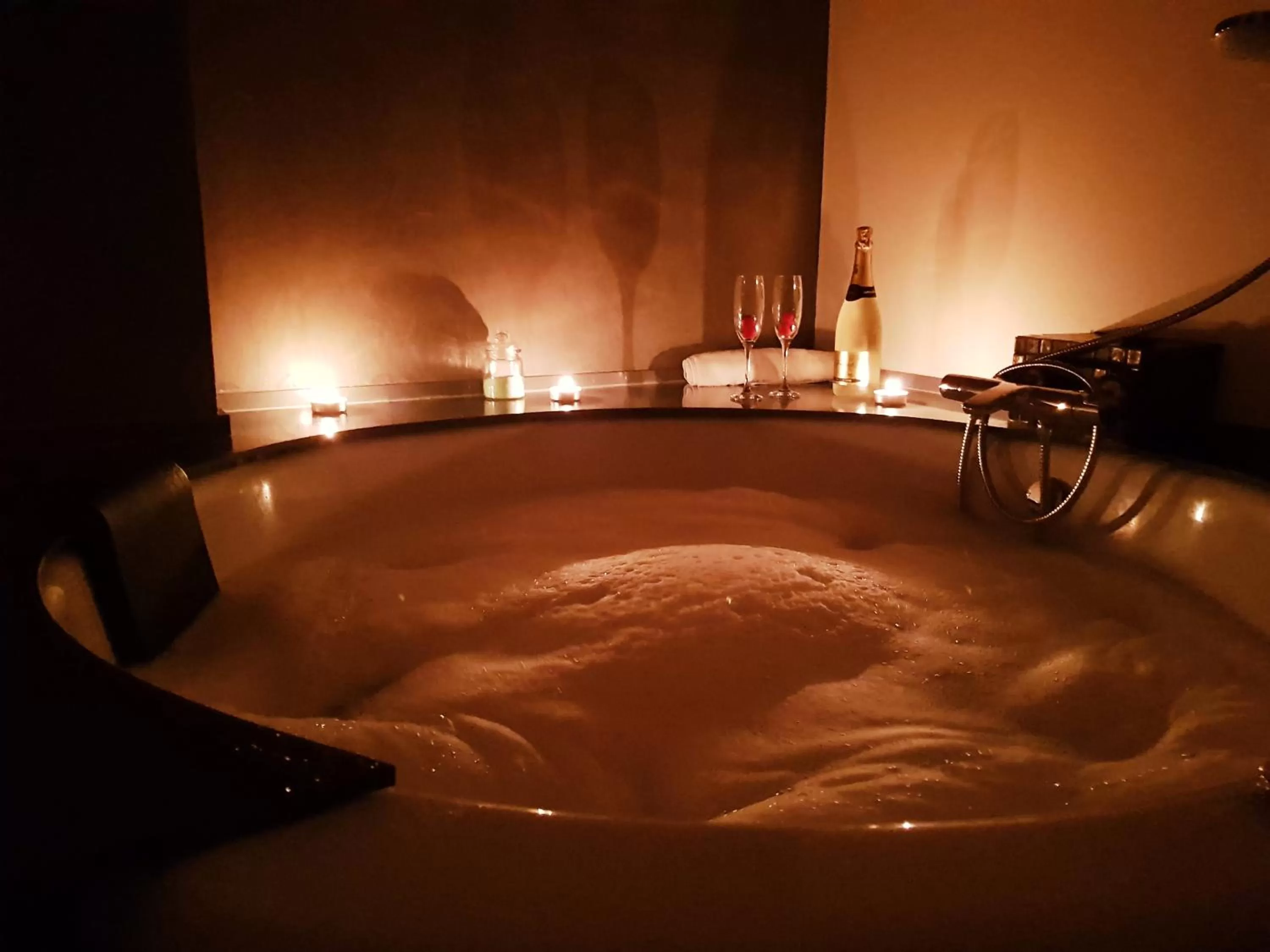 Hot Tub in S30 Reina Victoria