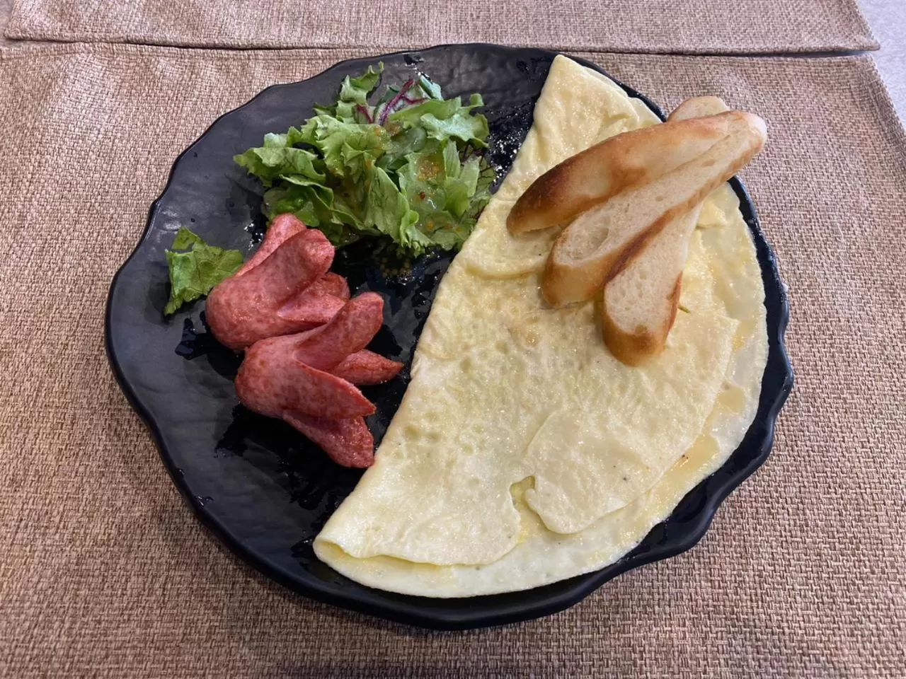 Breakfast, Food in Rush Hotel