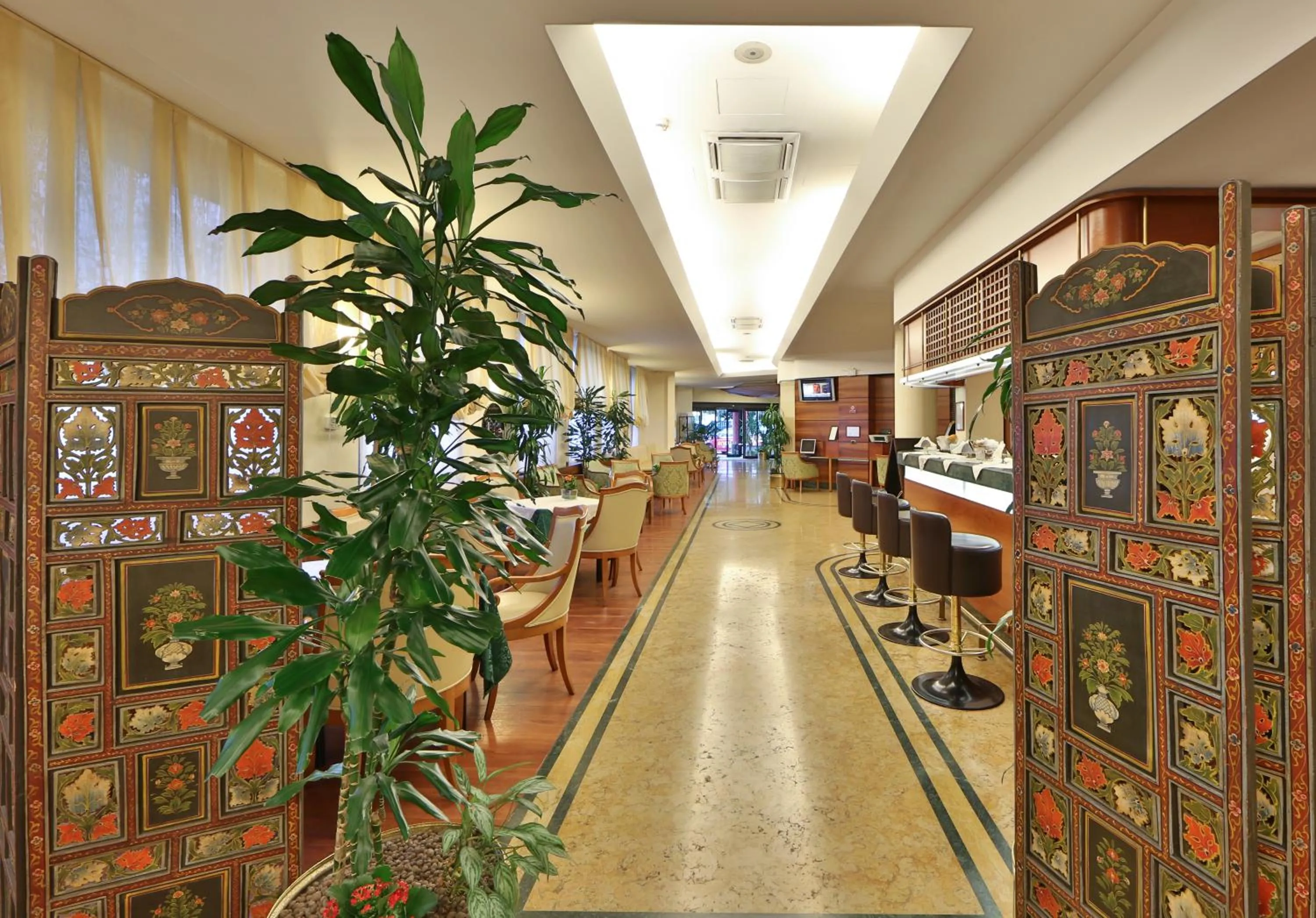 Lounge or bar in Hotel Mirage Sure Hotel Collection by Best Western