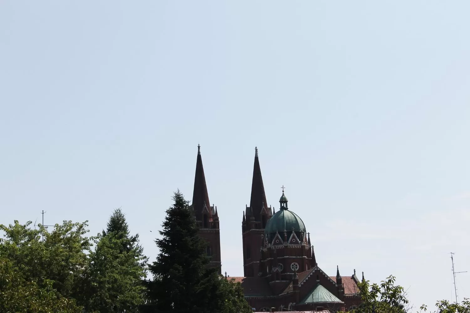 Property building in B&B Laguna