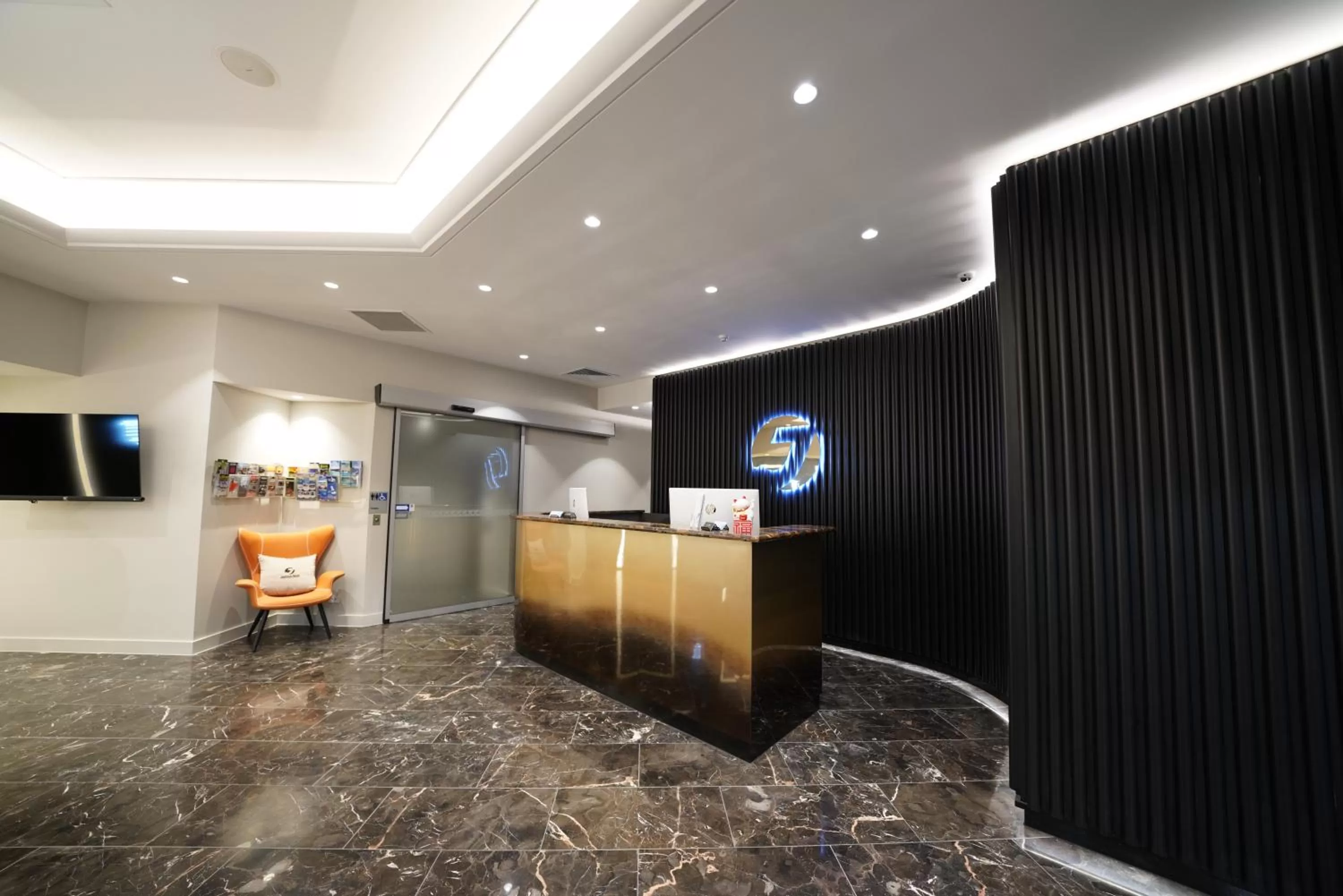 Lobby or reception in Jephson Hotel & Apartments
