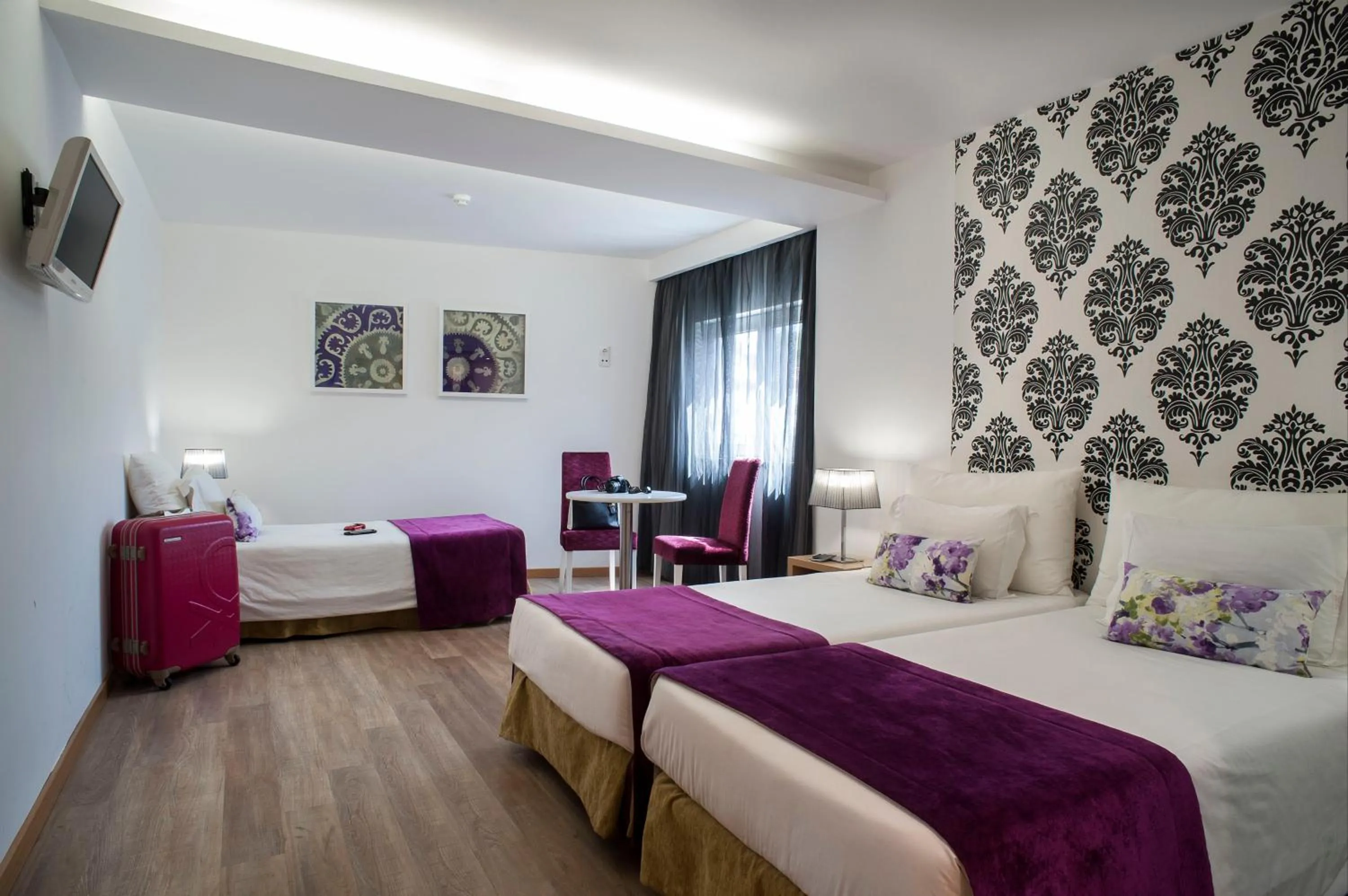 Bed in Hotel Genesis