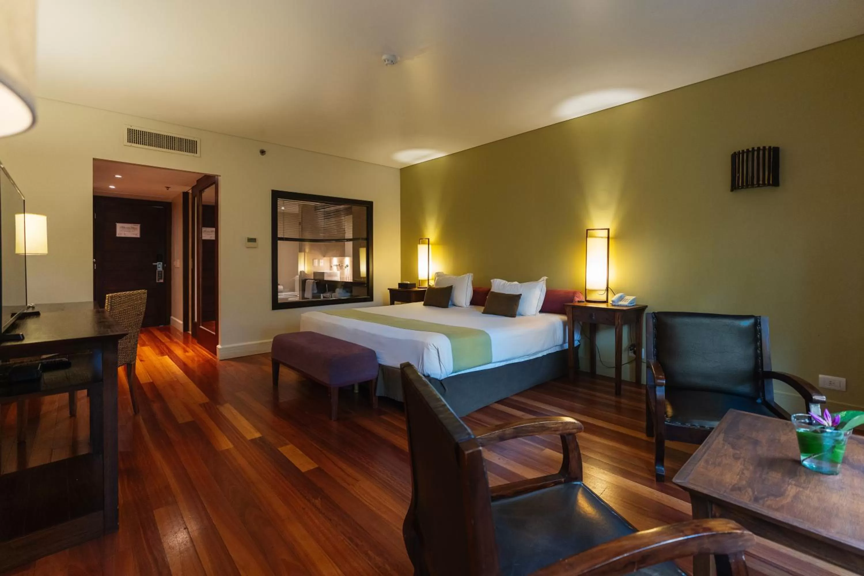 Bed in Loi Suites Iguazu Hotel