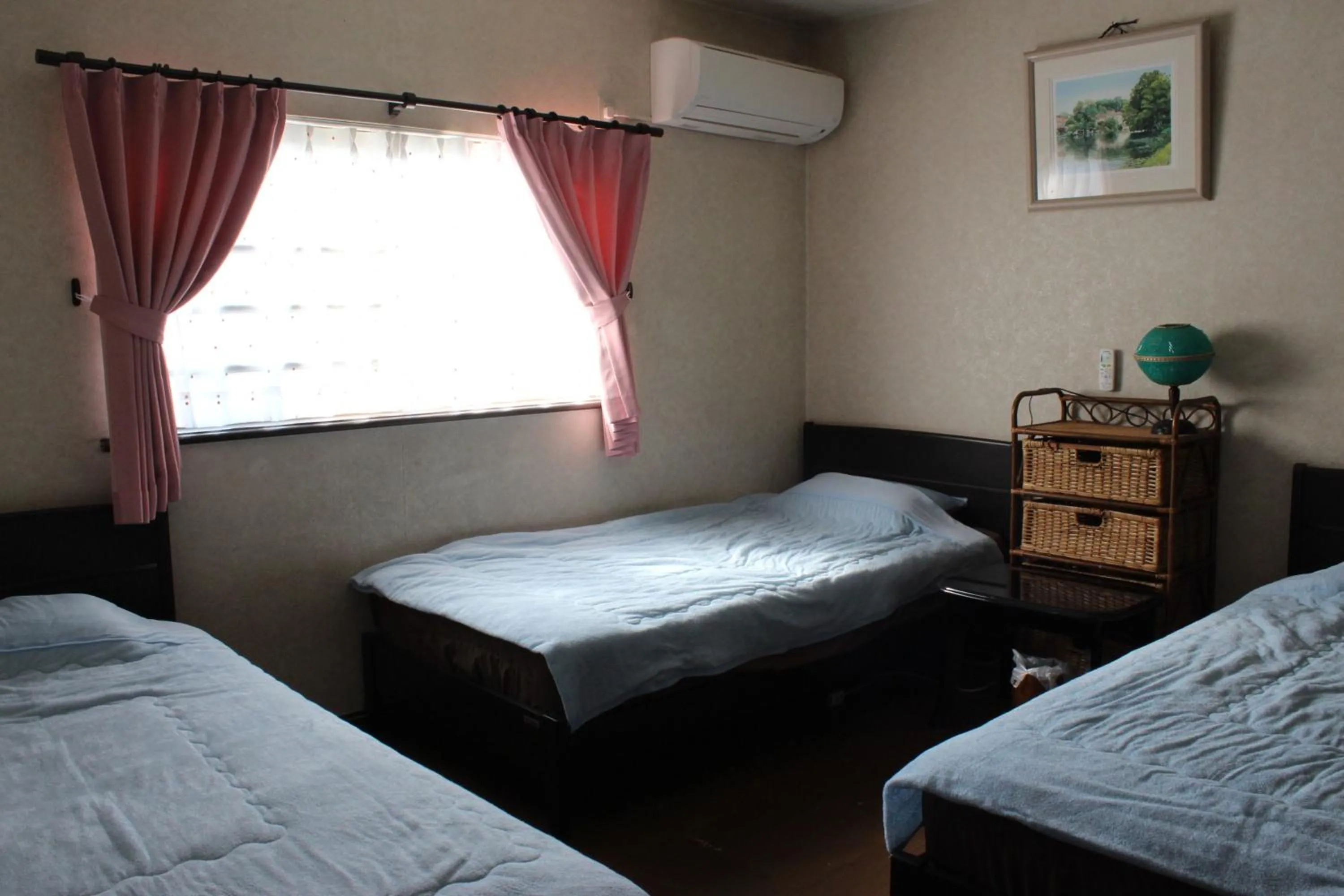 Day, Bed in Kyoto Inn Higashiyama