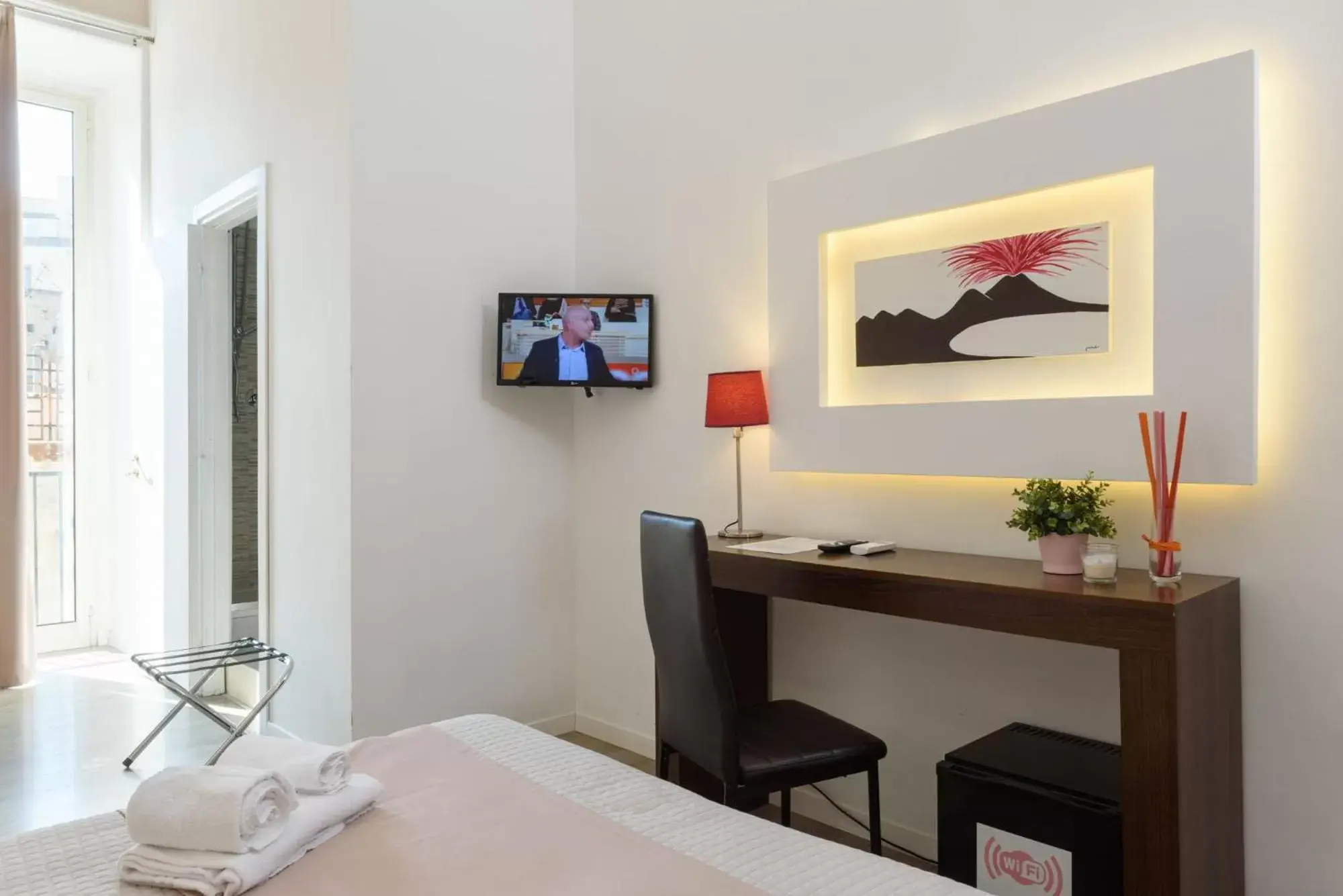 Standard Triple Room in Domus Angioina Standard Triple Room in Domus Angioina