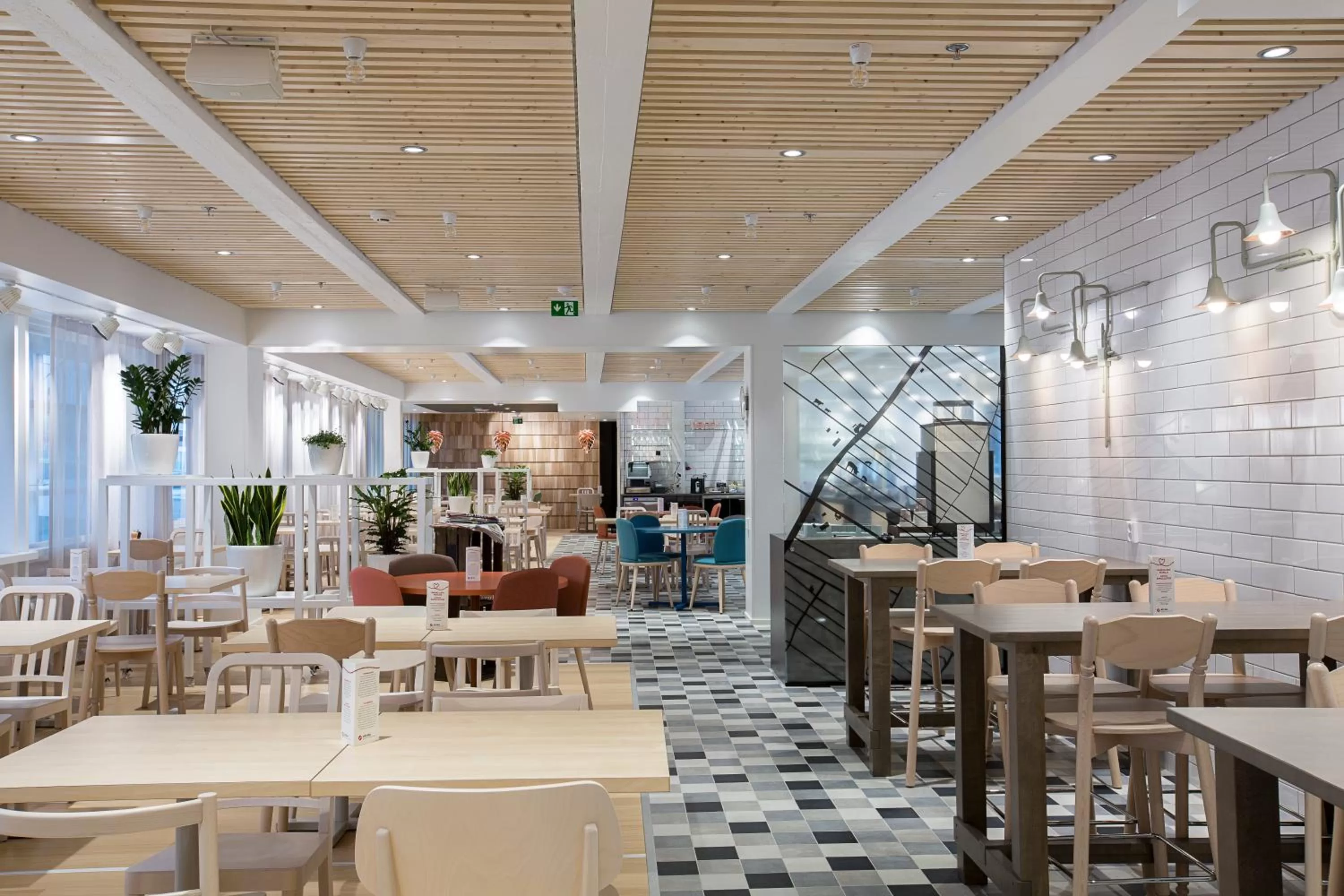 Restaurant/places to eat in Original Sokos Hotel Arina Oulu