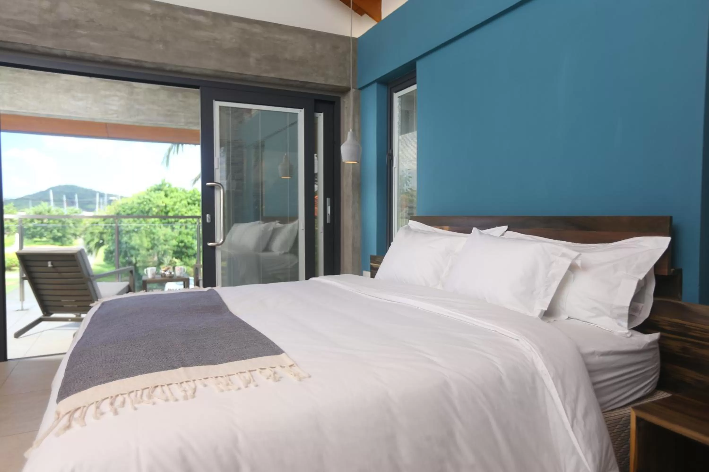 Bed in Sol Sanctum - Boutique Wellness Hotel
