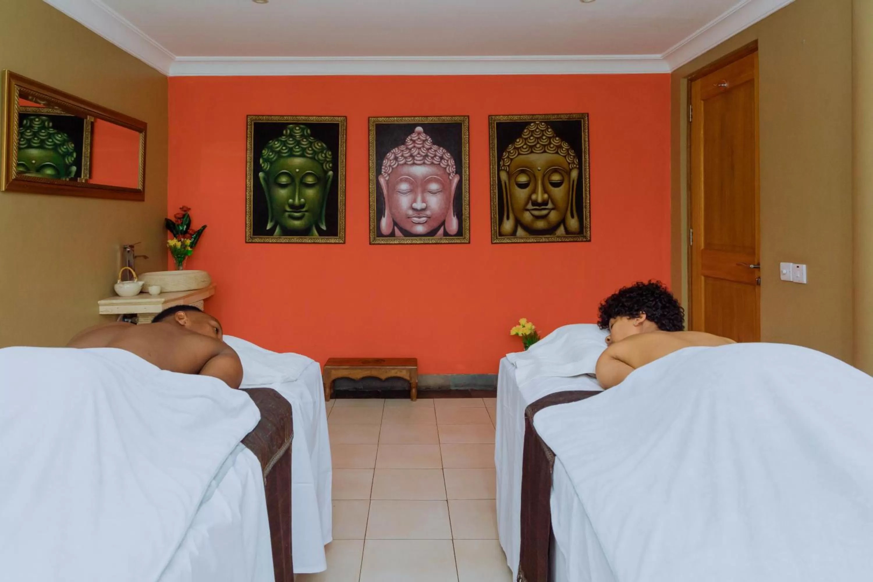 Spa and wellness centre/facilities, Bed in CBD Hotel