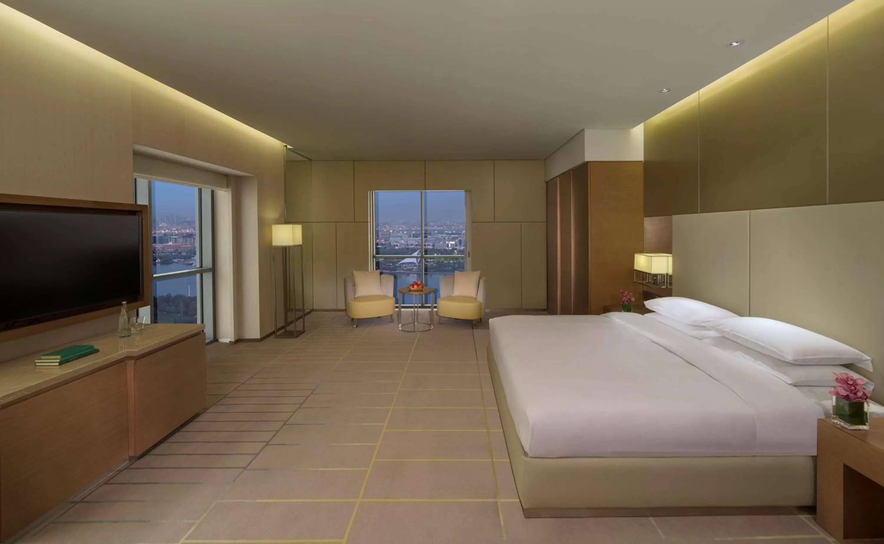 Photo of the whole room, Bed in Hyatt Regency Dubai Creek Heights