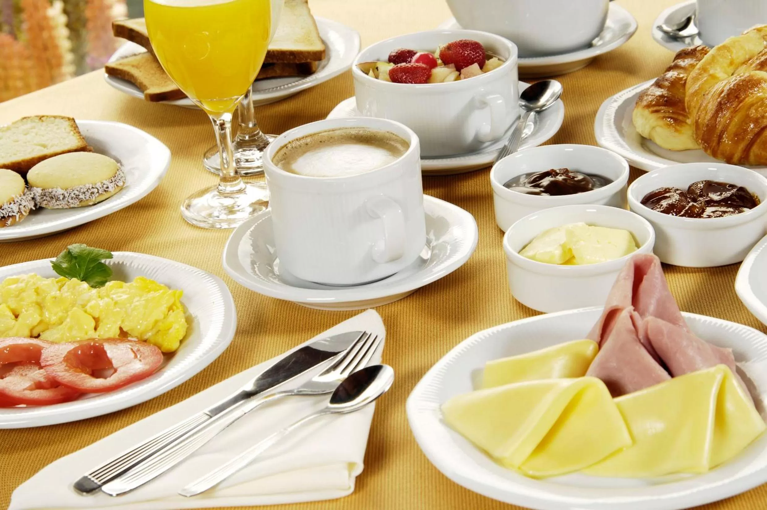 Food and drinks in Hotel Sierra Nevada