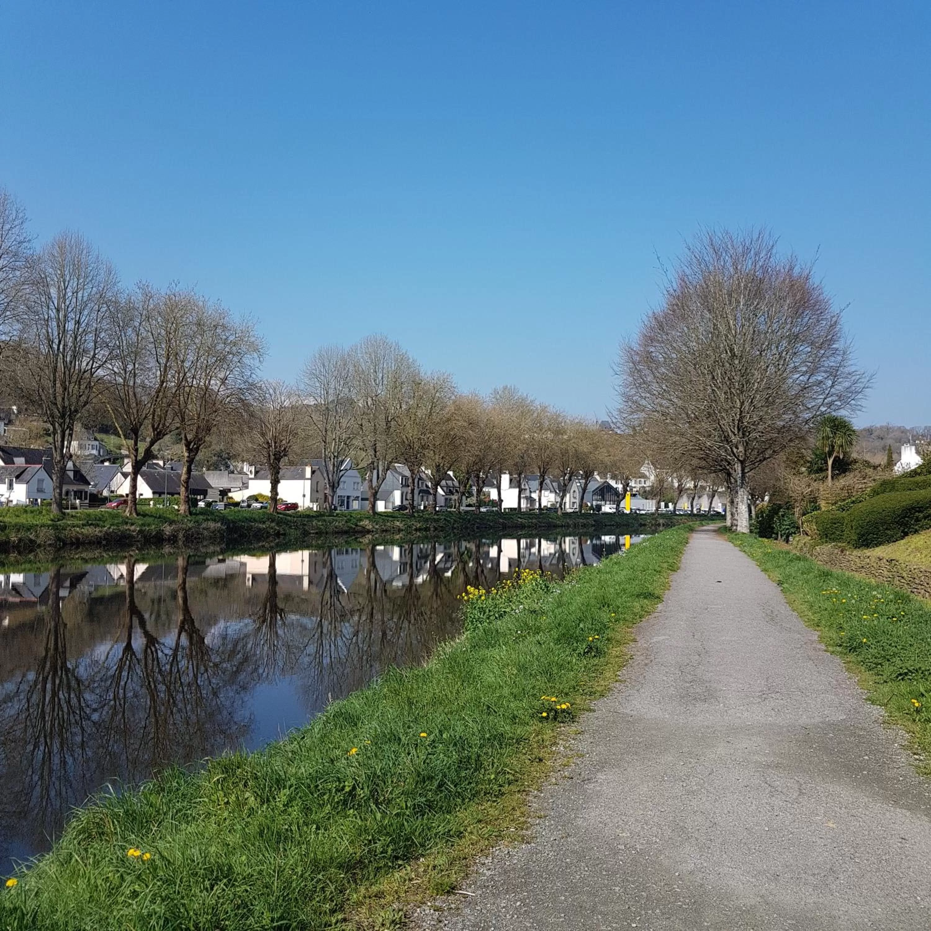 Hiking in Chambres Dhôtes Numéro 1